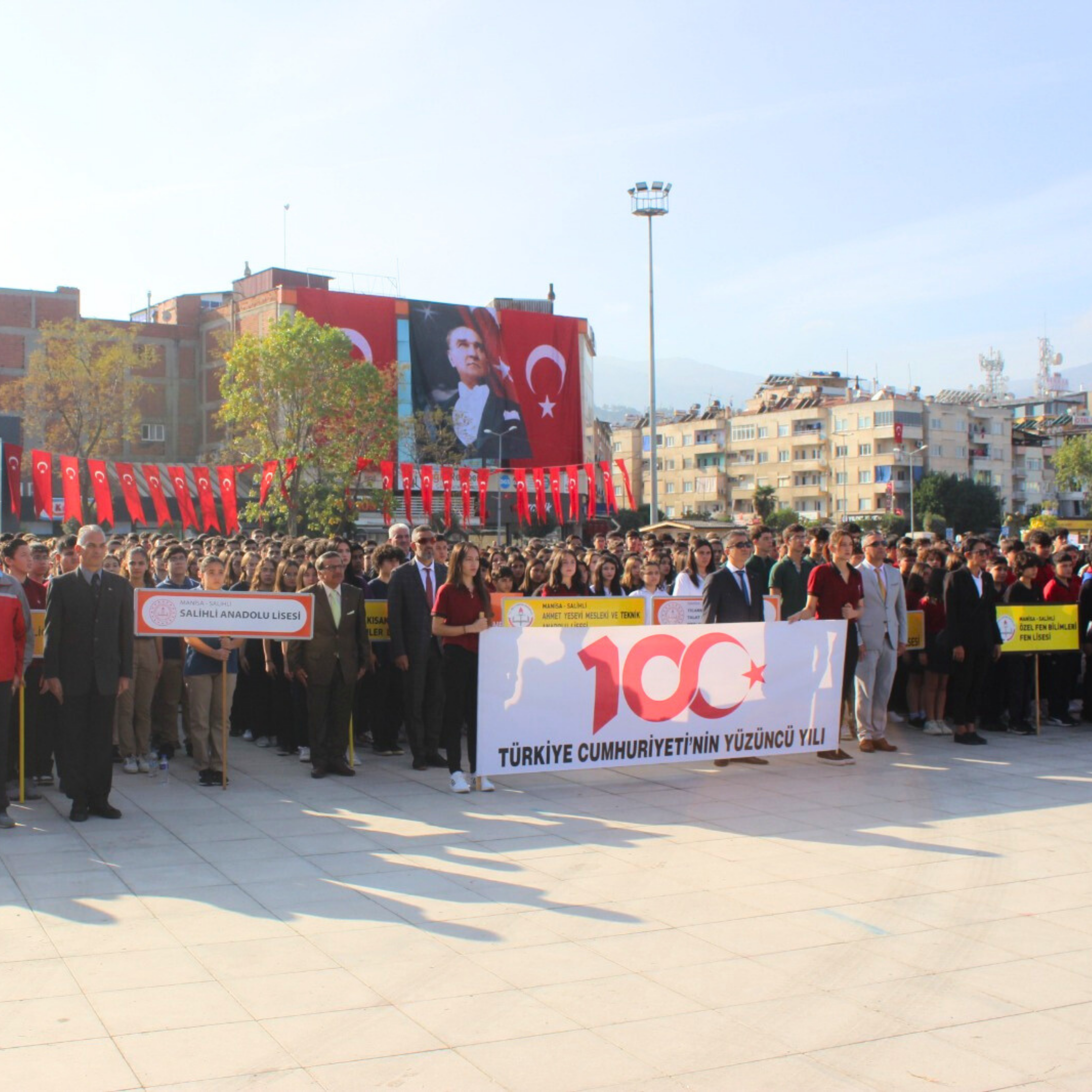 100. yıl için daha fazla şey yapılabilirdi ama güzeldi.