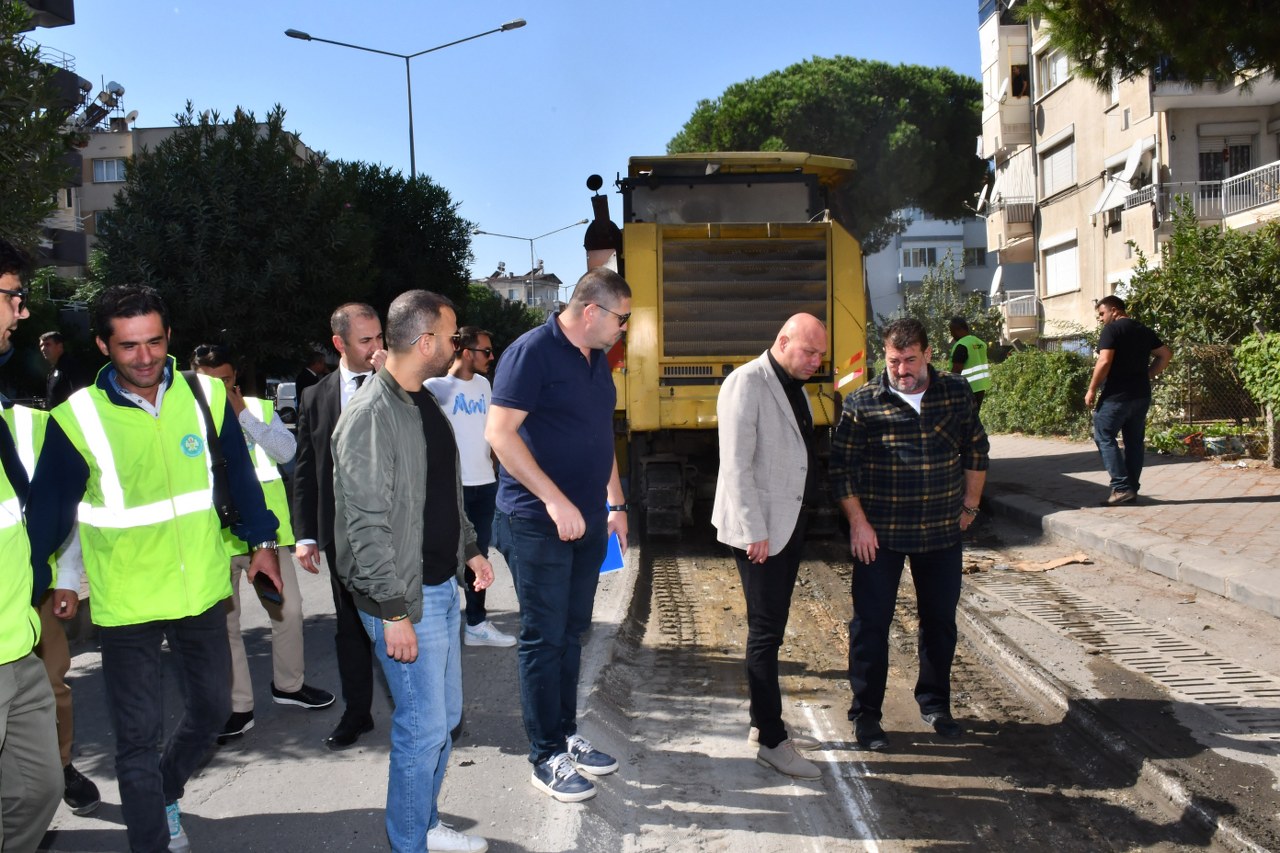 Salihli Site Caddesi’nde Asfalt Çalışmaları Başladı (12)_1280x853