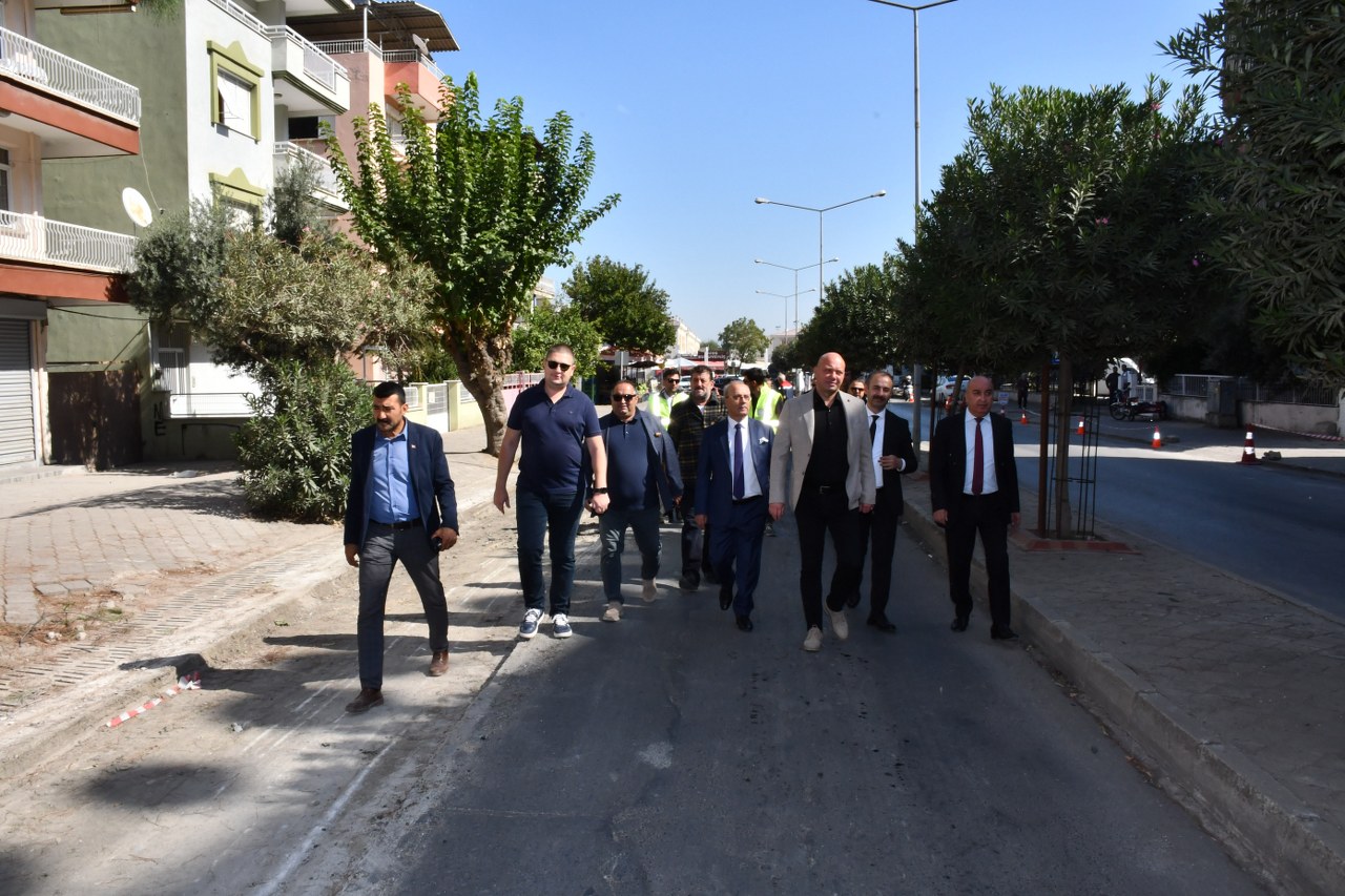 Salihli Site Caddesi’nde Asfalt Çalışmaları Başladı (6)_1280x853