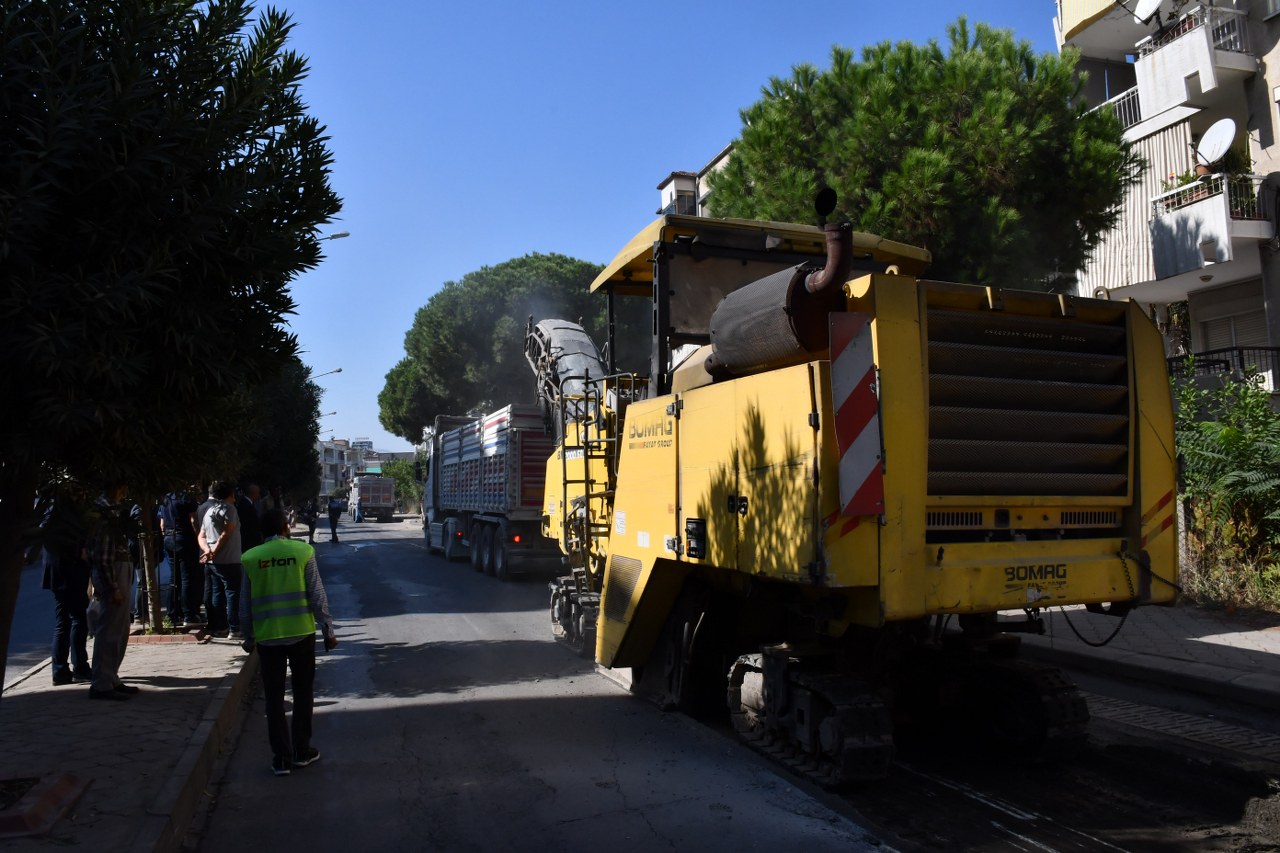 Salihli Site Caddesi’nde Asfalt Çalışmaları Başladı (9)_1280x853