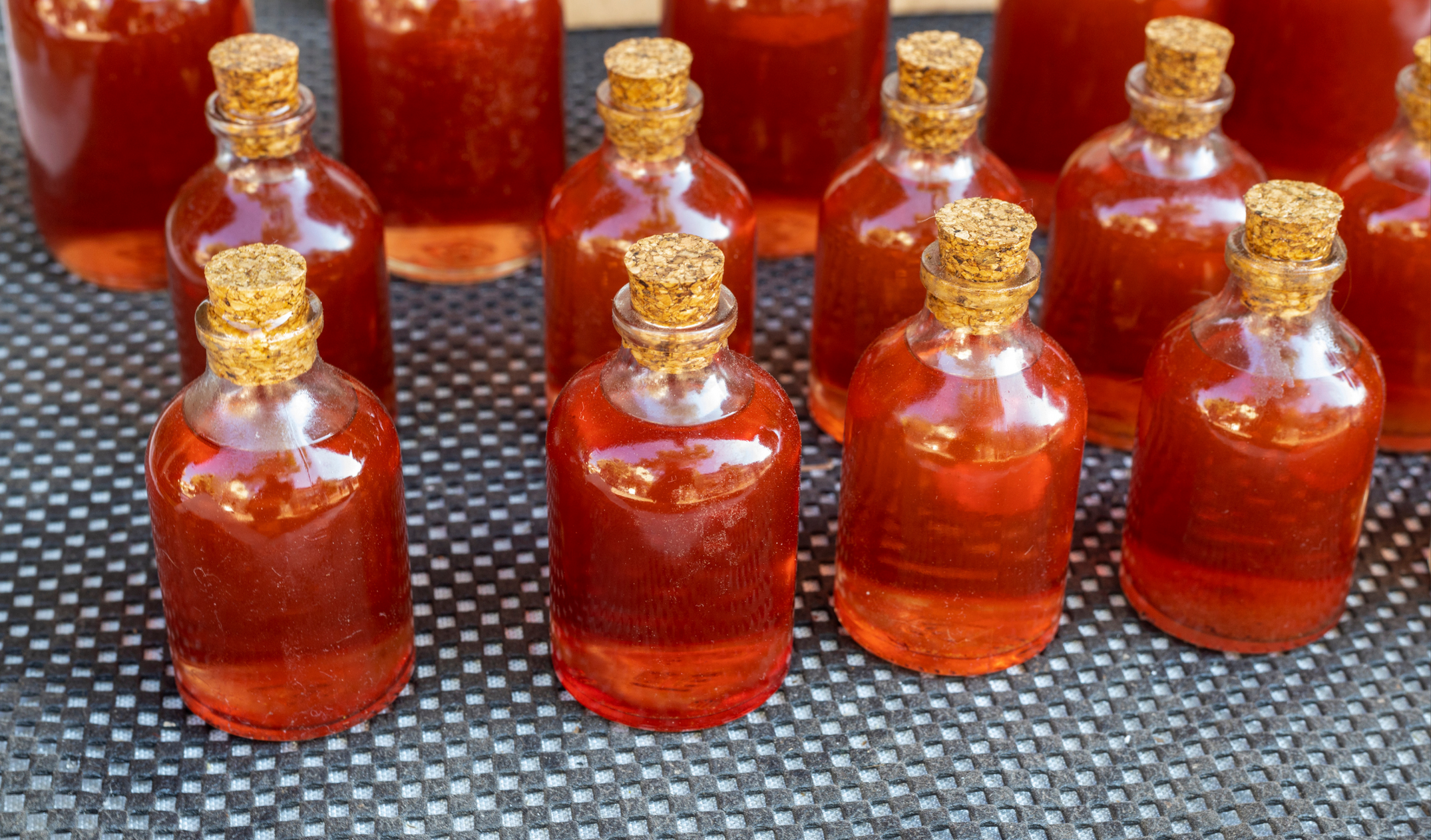 Kantaron Yağı Faydaları, Çeşitleri, Kullanım Alanları (3)