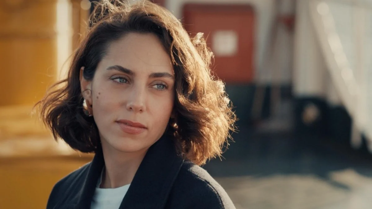 Kara Dizisi Zeynep (1)