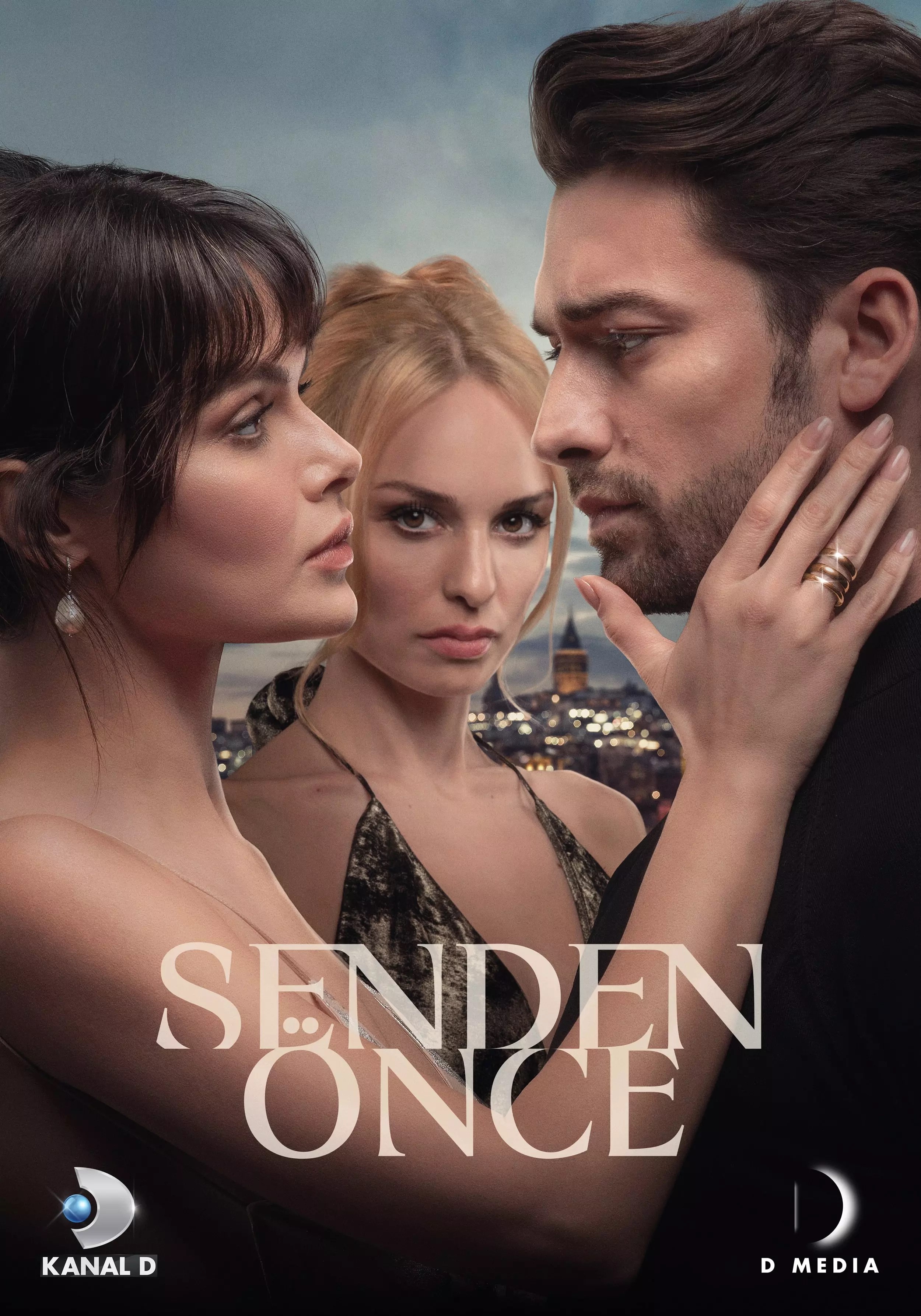 Nilperi Sahinkaya Kimdir 13