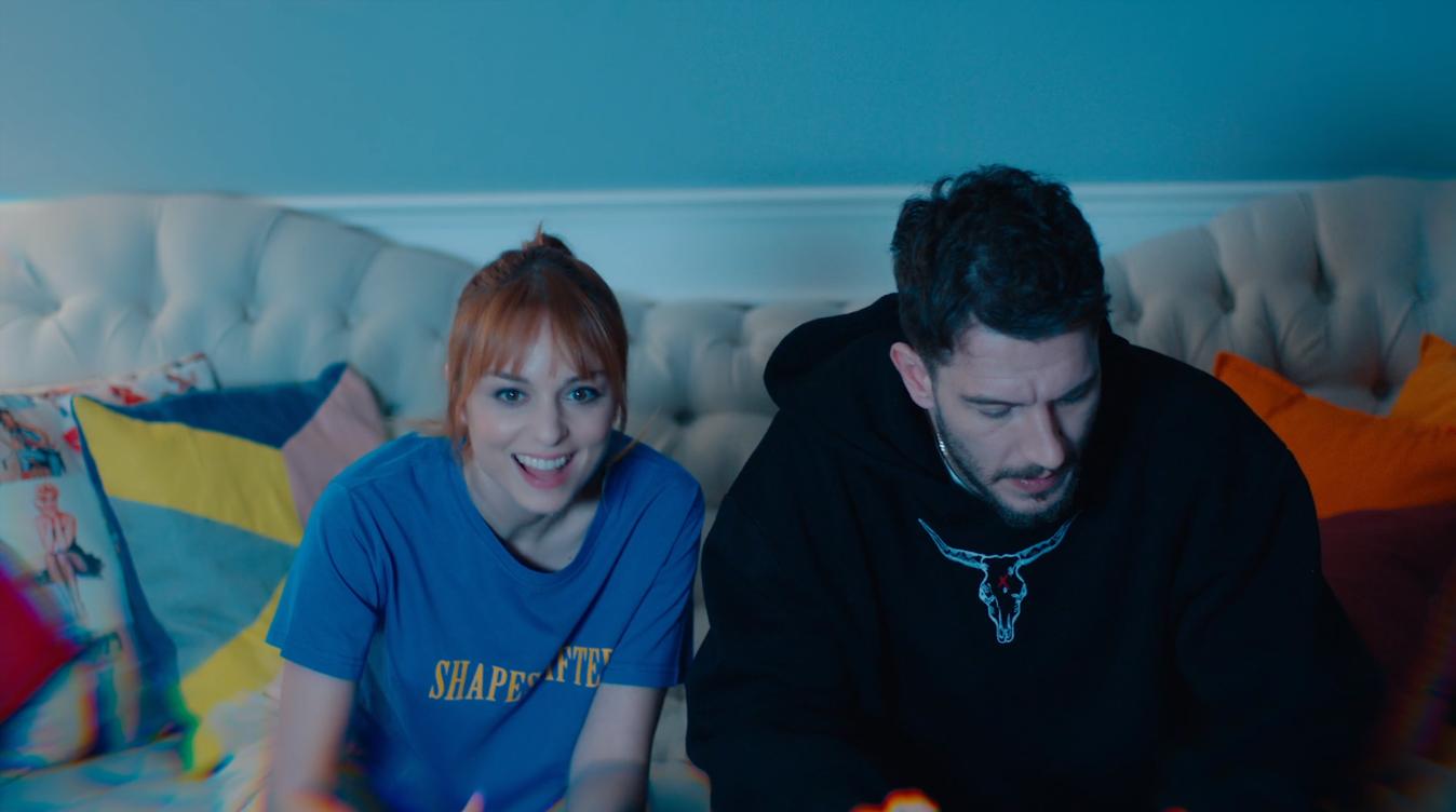 Nilperi Sahinkaya Kimdir 5