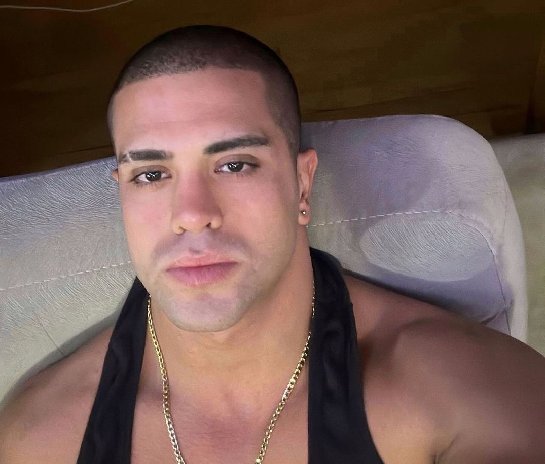 Ask Adasi Tuna Gungor