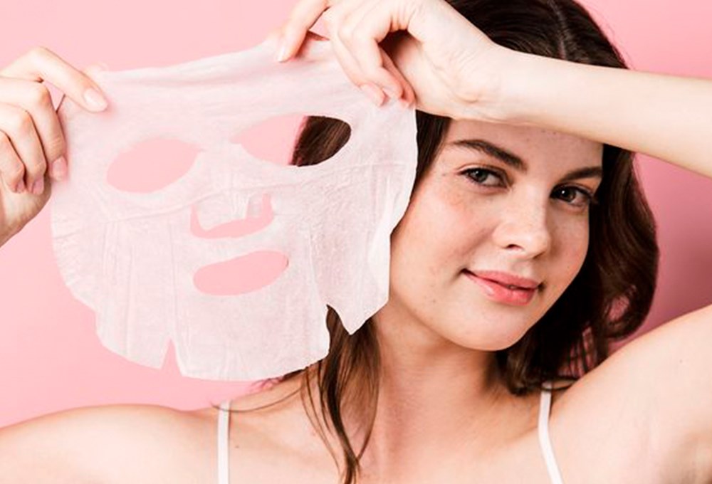 Kagit Maske Uygulama Glass Skin