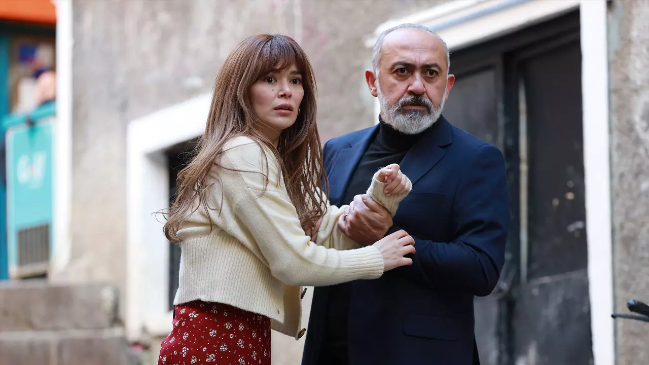 Kopuk Dizisi Uyarlama Mı (2)