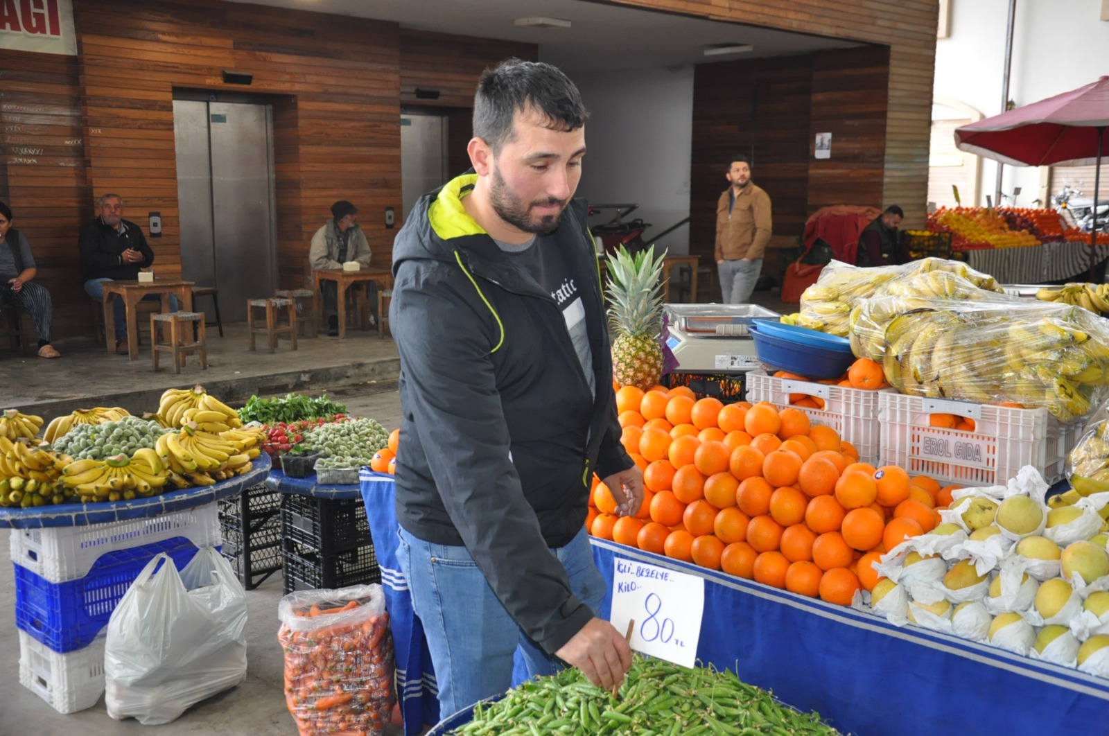 Pazarda Sebze Meyve Fiyatlari 13 Mart Carsamba Pazari1.07 2