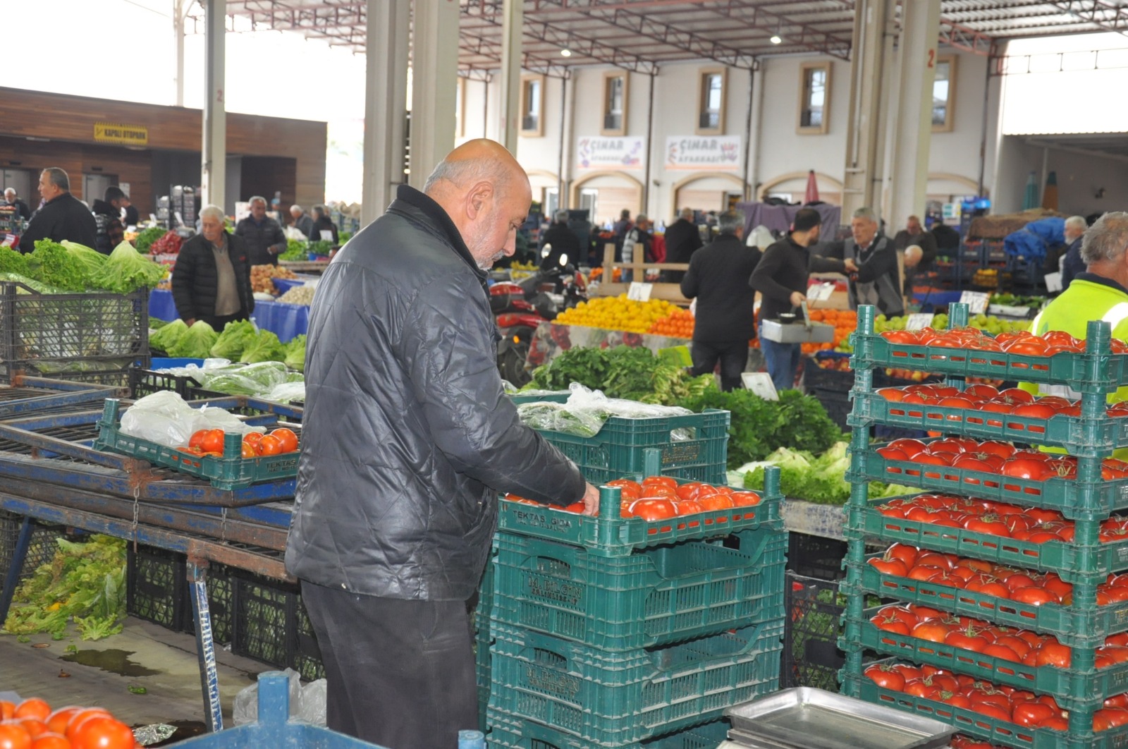 Pazarda Sebze Meyve Fiyatlari 13 Mart Carsamba Pazari1.07 7