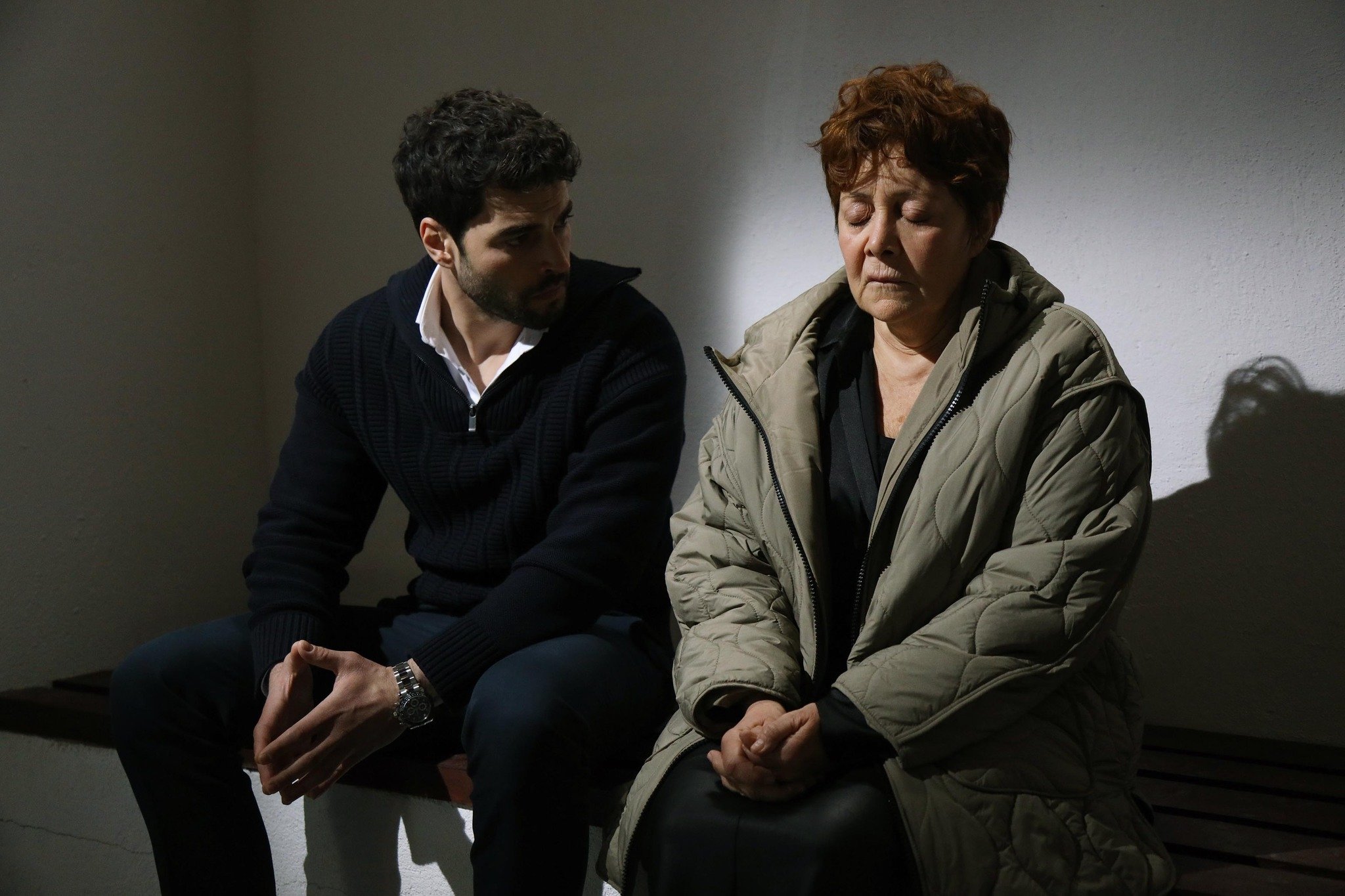 Yaban Çiçekleri Dizisi Oyuncuları (3)