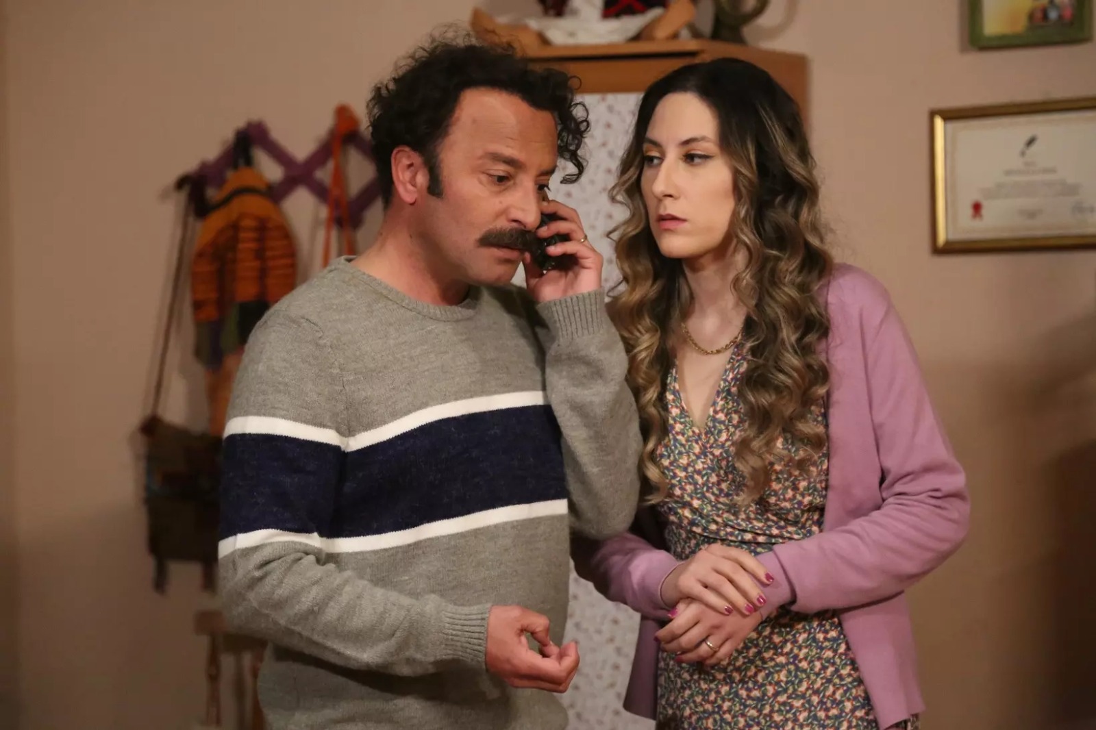 Üç Kız Kardeş Dizisi Neden Bitiyor (3)