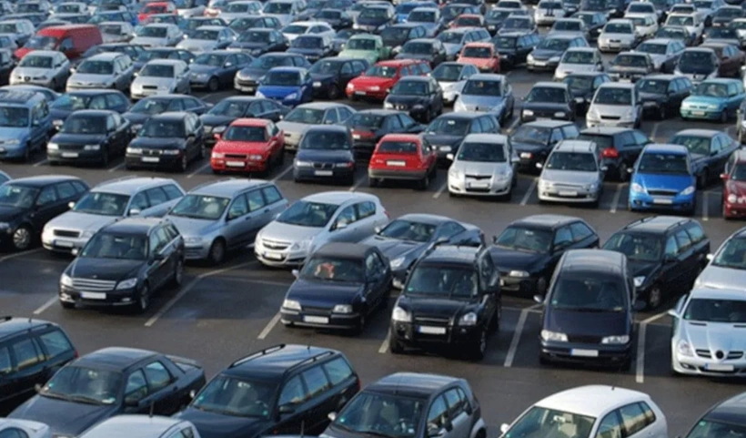 Otomobi̇l (6)