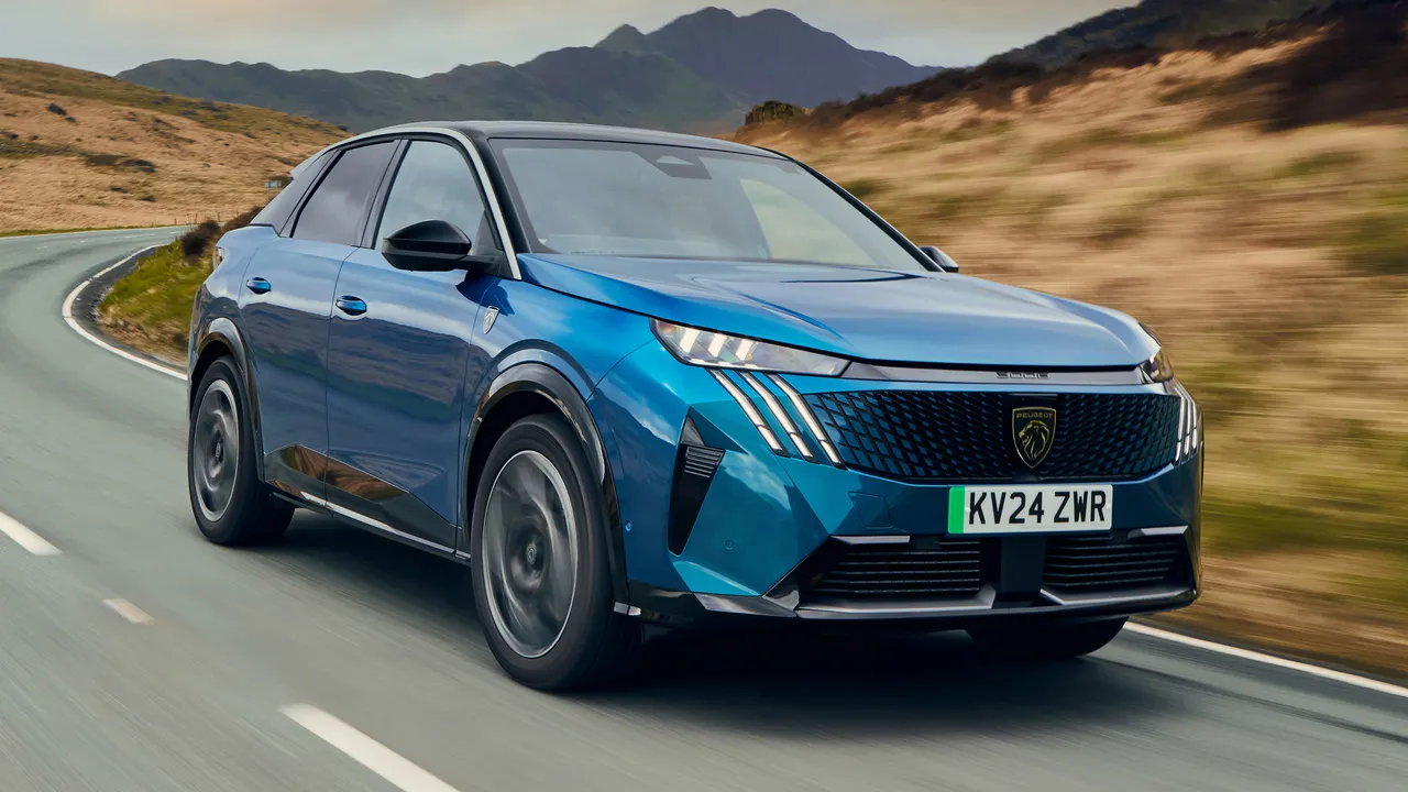 Peugeot E 3008 Fi̇yat Li̇stesi̇-1