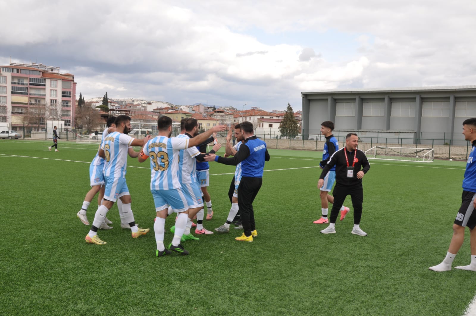 4D5042D7 E51E 4539 8550 7D59Edbcba69