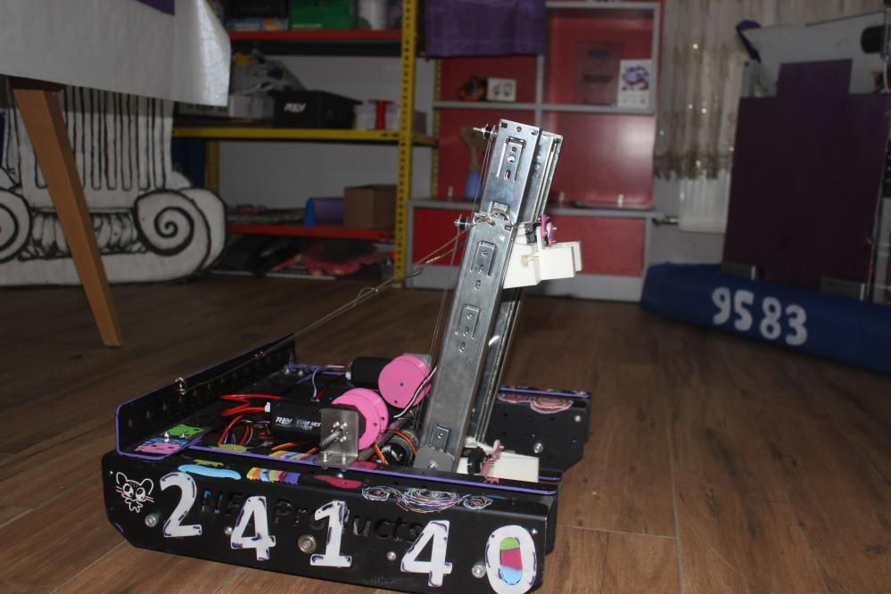 Robot Yarişmasi (2)