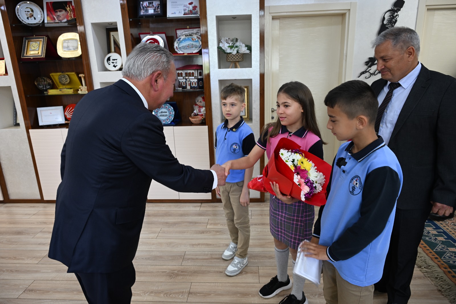 23 Ni̇san (5)