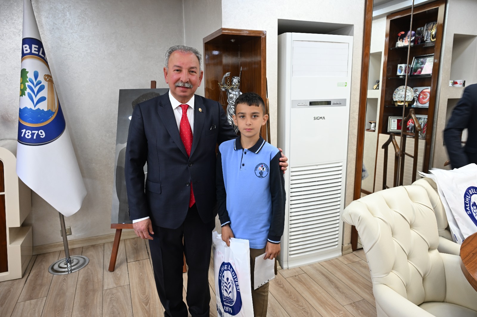 23 Ni̇san (7)