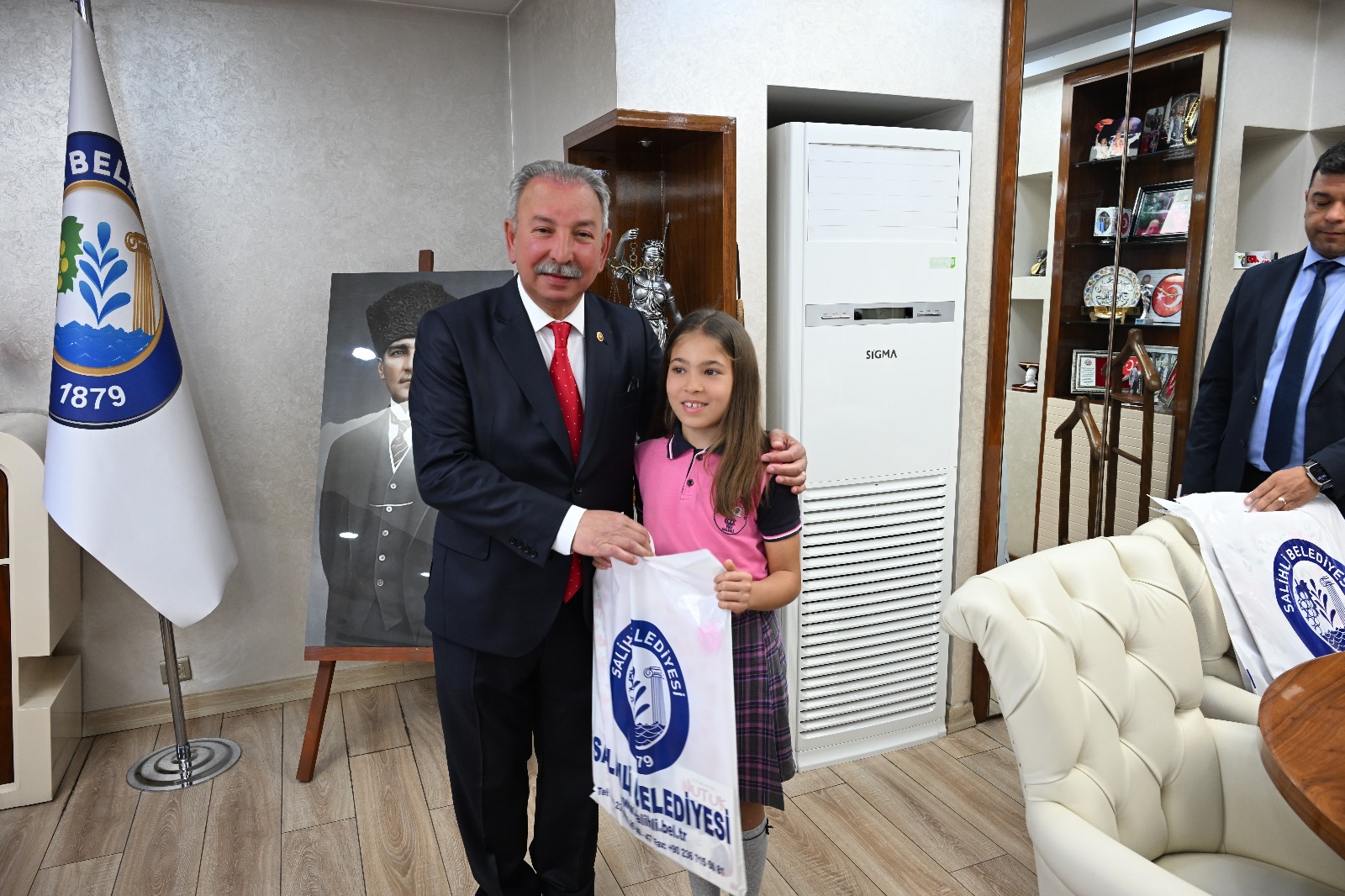 23 Ni̇san (9)