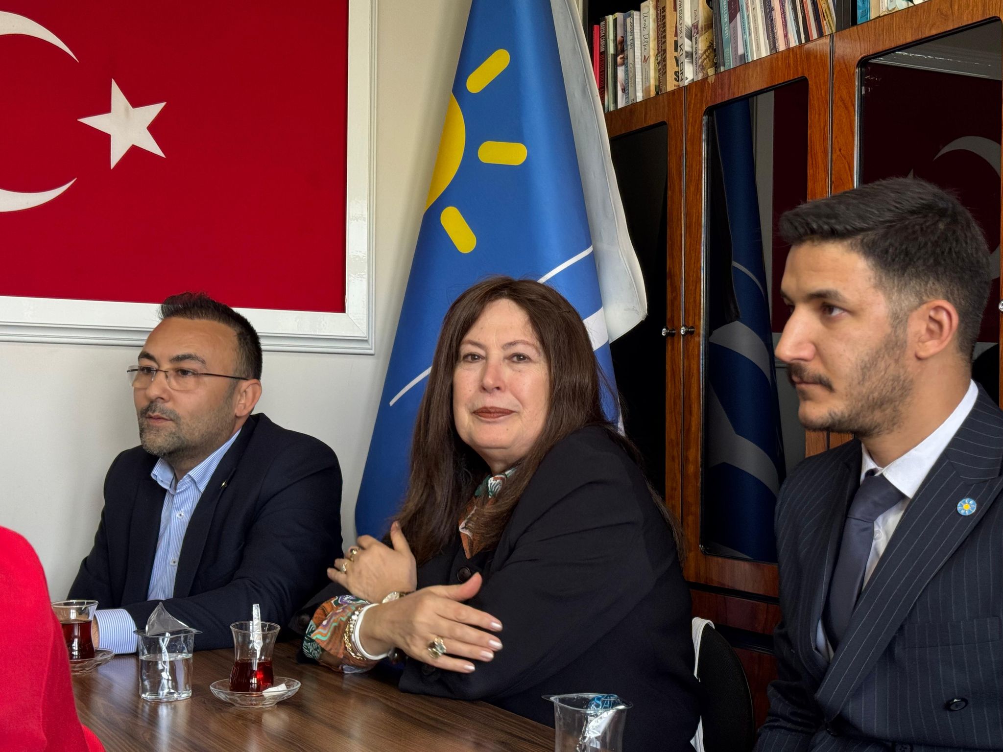 İyi̇ Parti̇ (7)-2