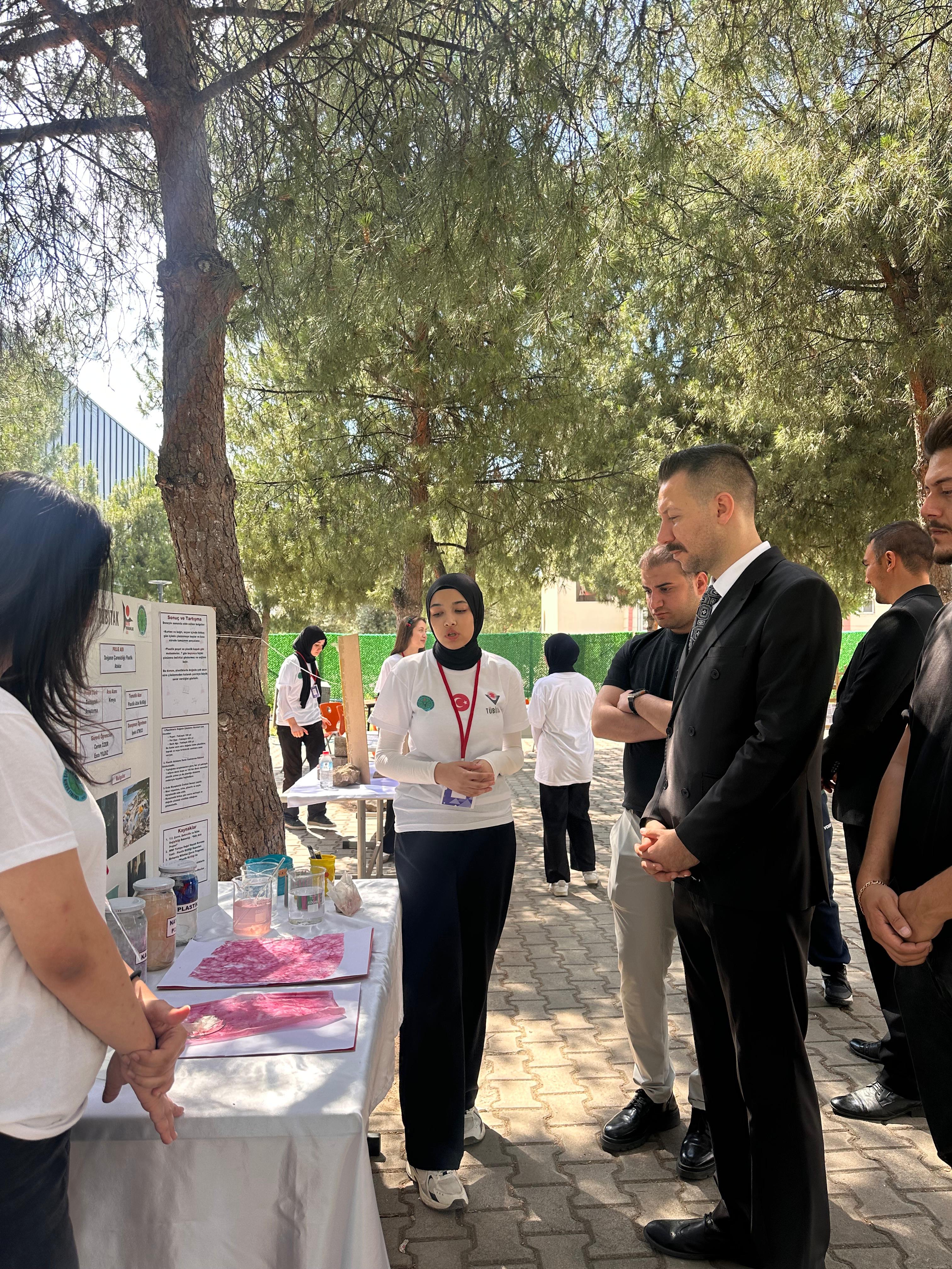 088D5355 A1D1 400D 8Ee6 E10B79D7D0Cb