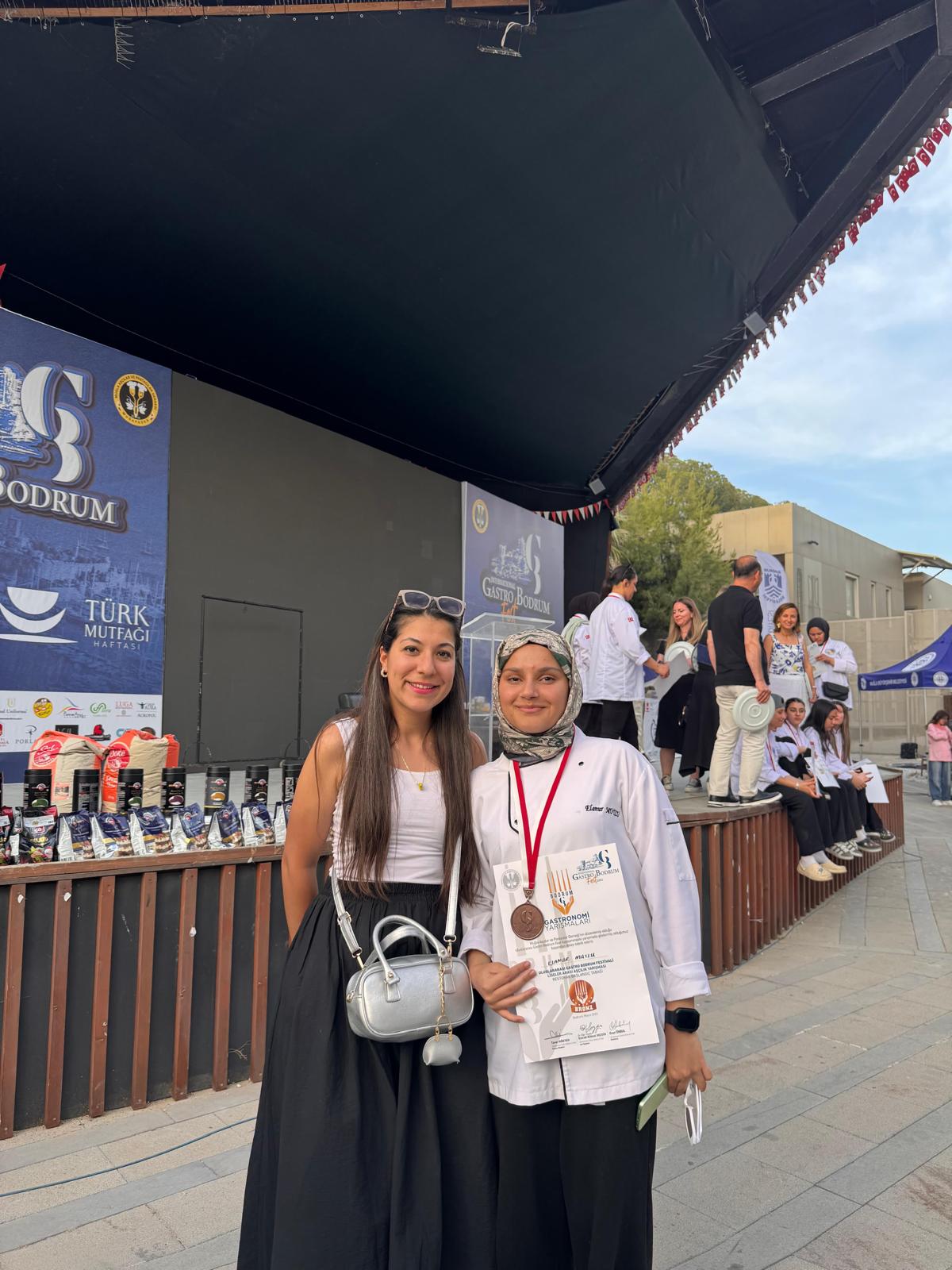 5F4A4061 3A4E 4028 B4Fe 76994237Ebf1