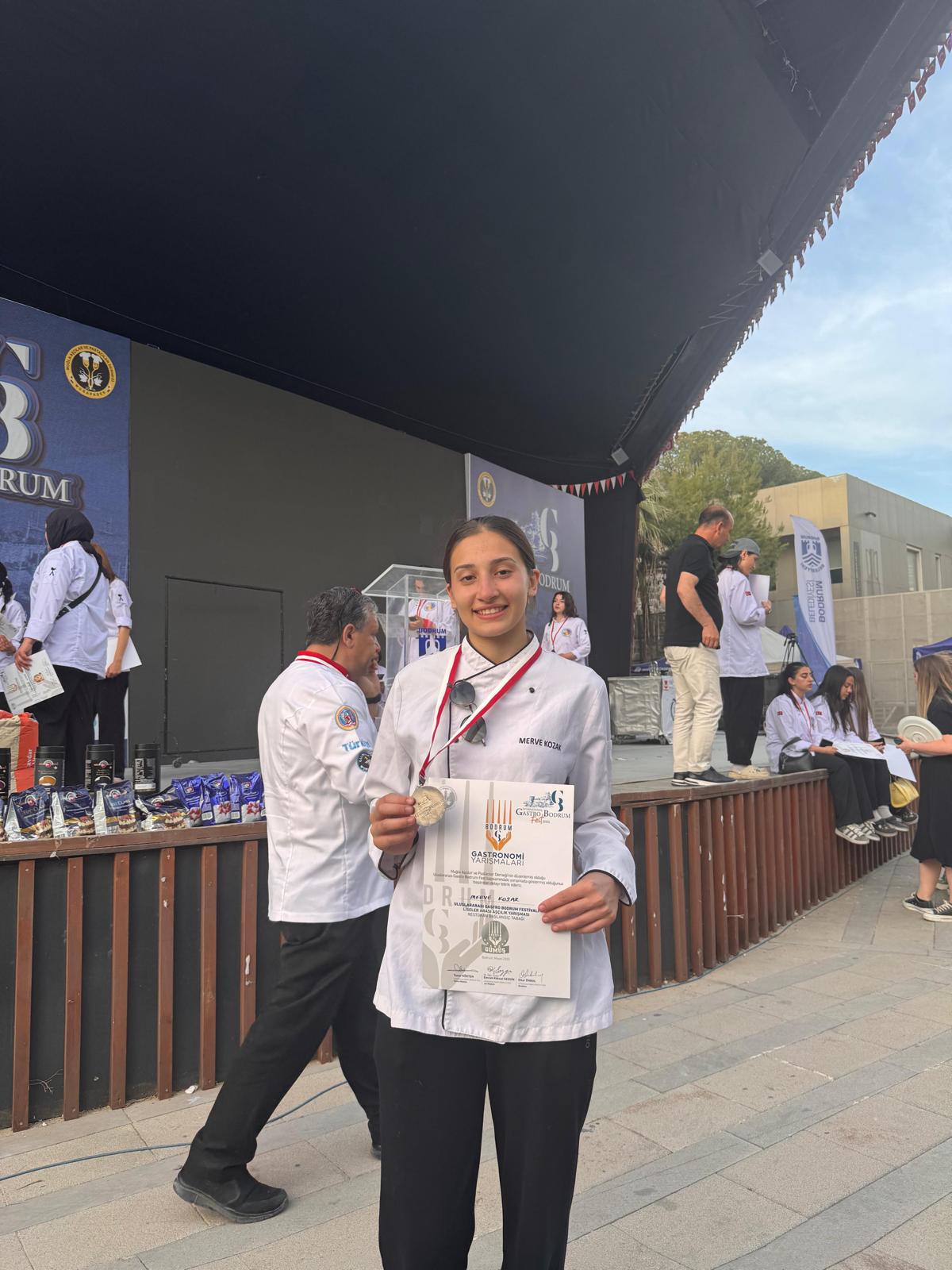 9Bd3332E 747F 4979 8E06 C937B740Db2E