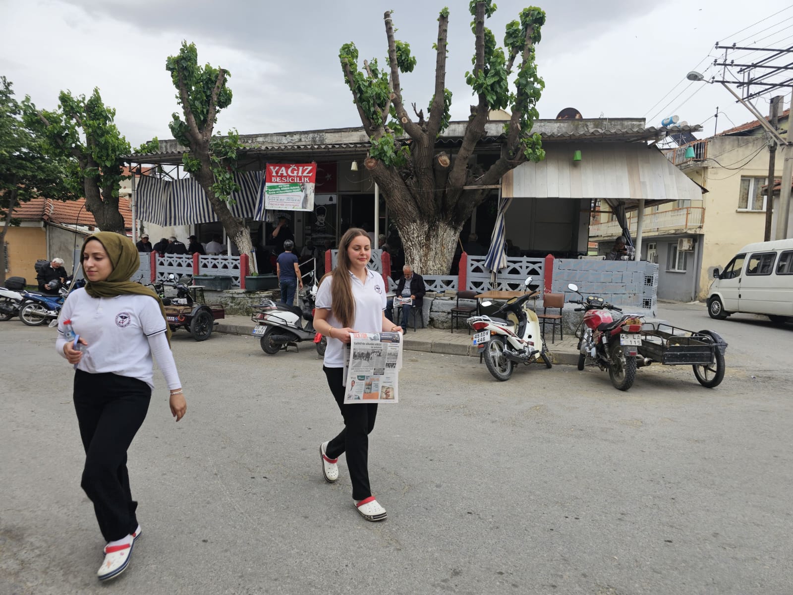 Aa9Bfa98 7916 43Af 8Ec0 7Bc81Fa5Bae1