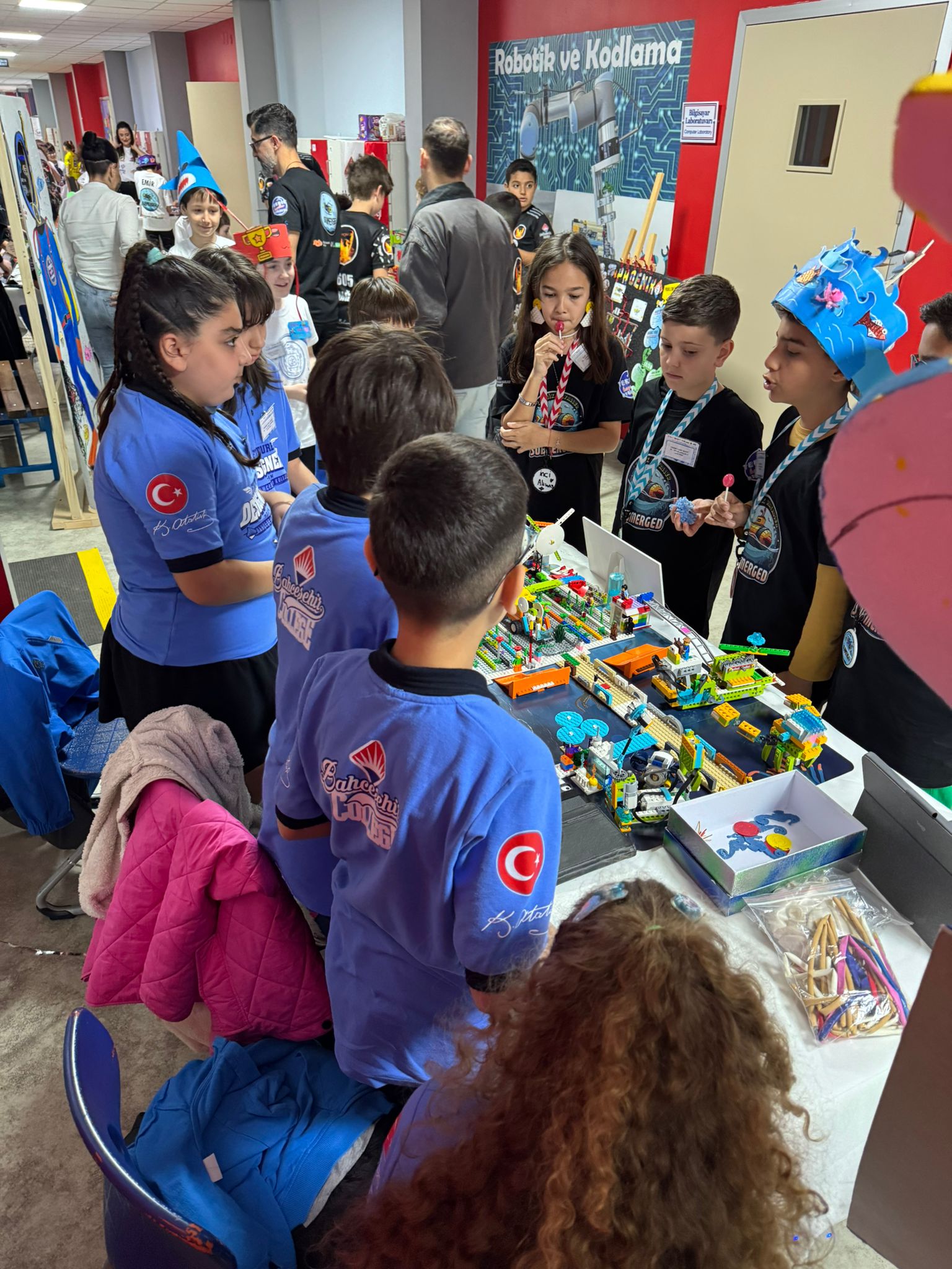 Bahçeşehi̇r (3)-15