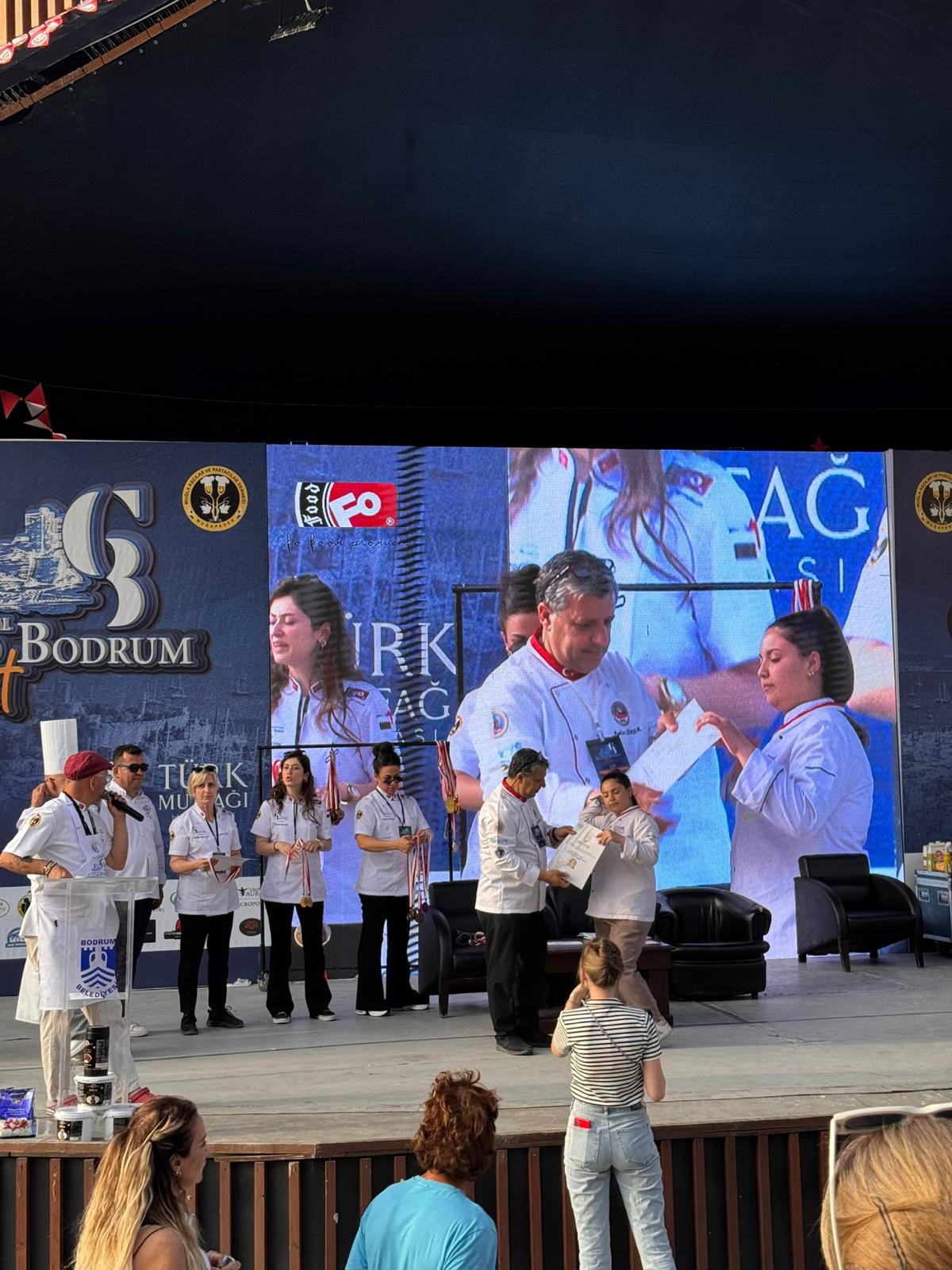 Bdf759B6 2041 4563 9Ae2 9308D48A88D3