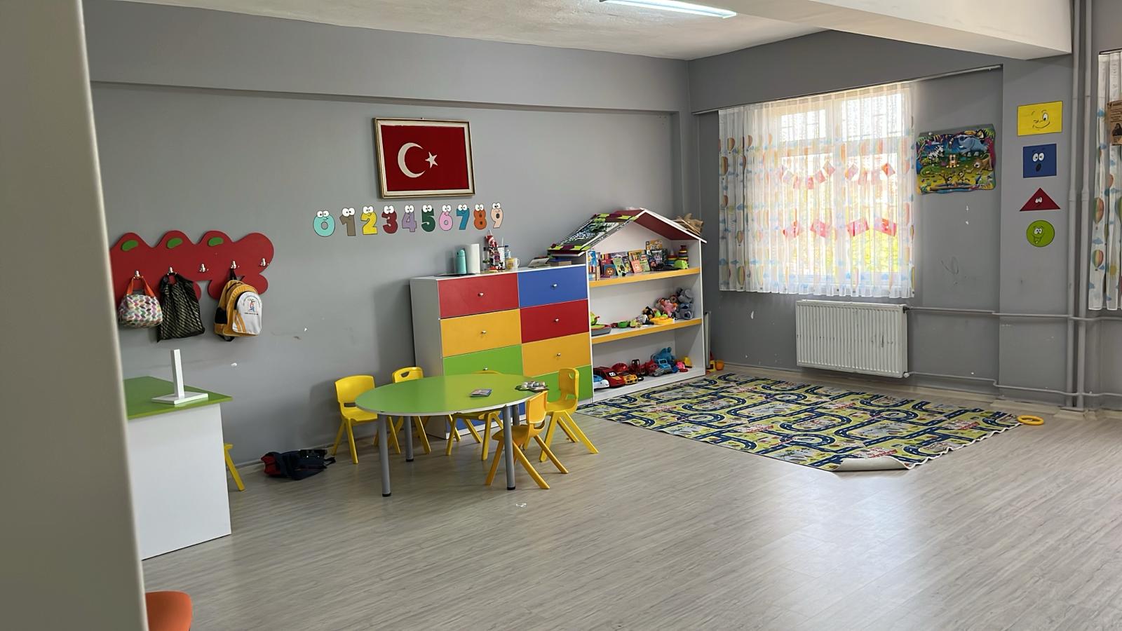 Ee9C80Cd D6E6 4077 Af44 4575408F3099