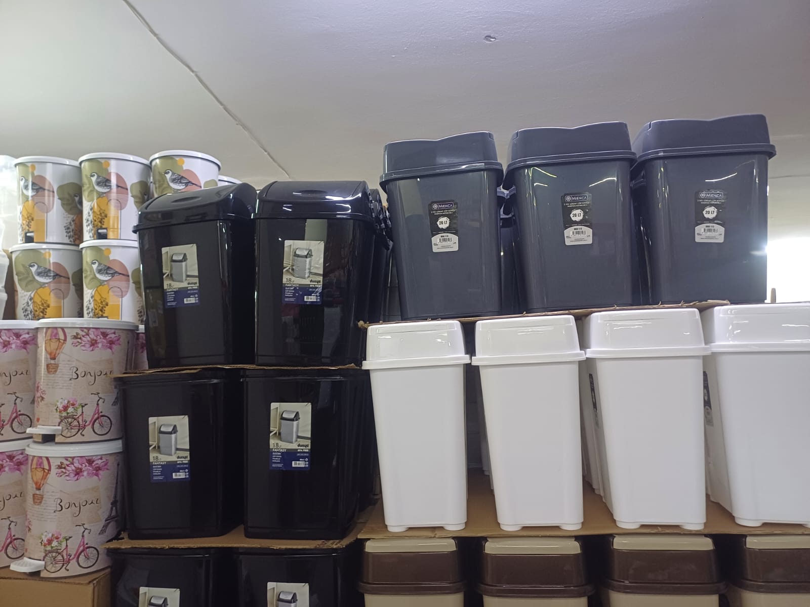 F2761269 A7E5 4304 Af6E 339E48Ed4E0D