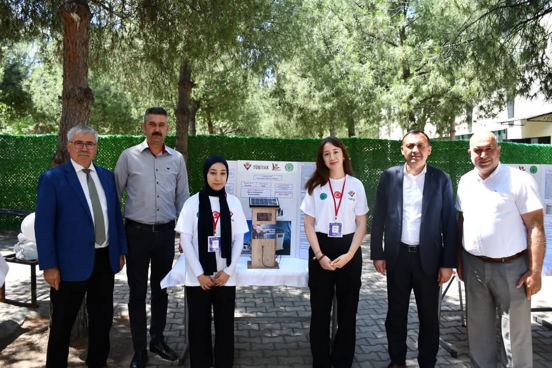 F742Ba4D B2D5 4C98 A8F8 248Dc57B9967