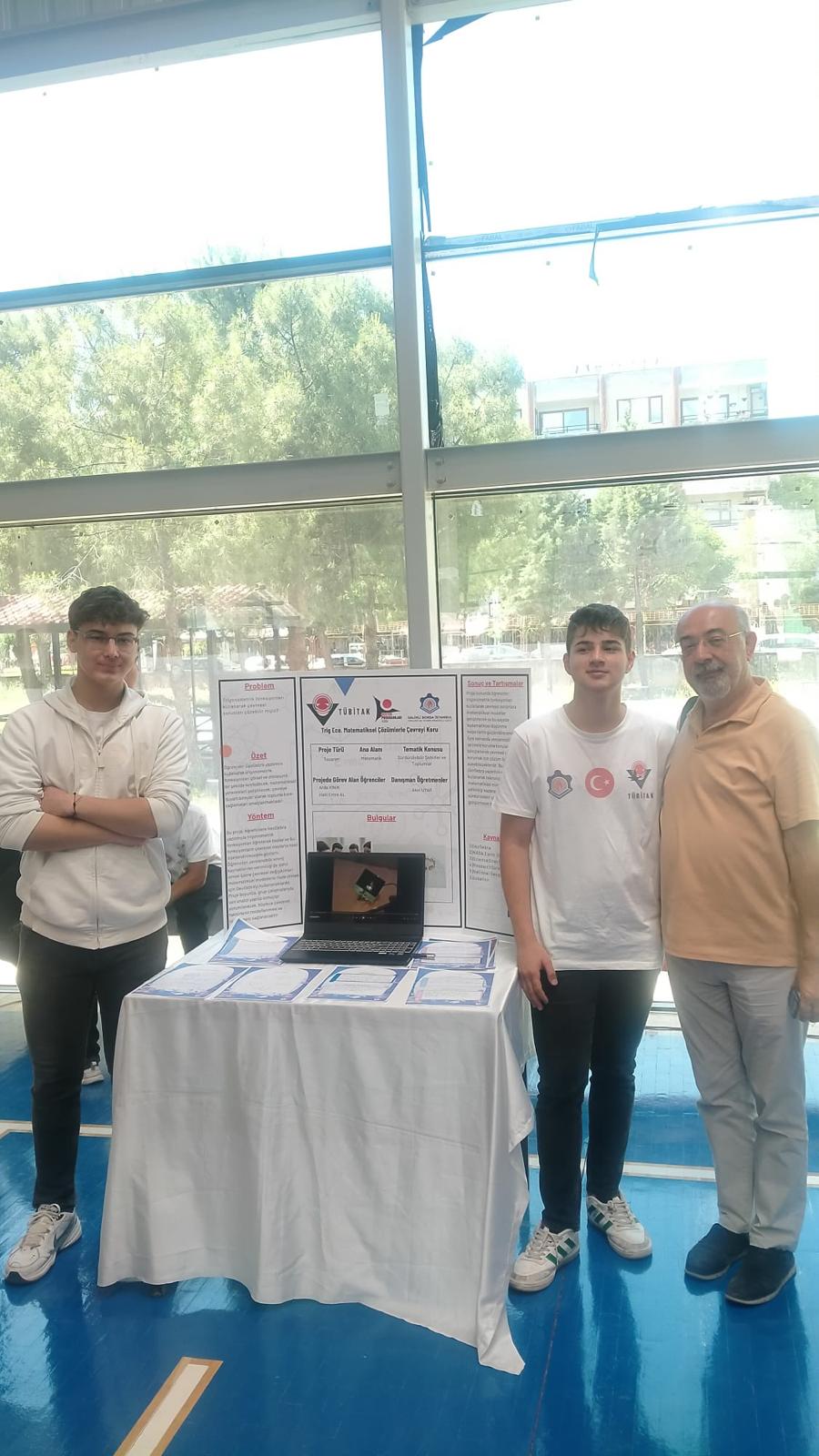 F9326738 B949 4612 B698 864624Ccc3F8