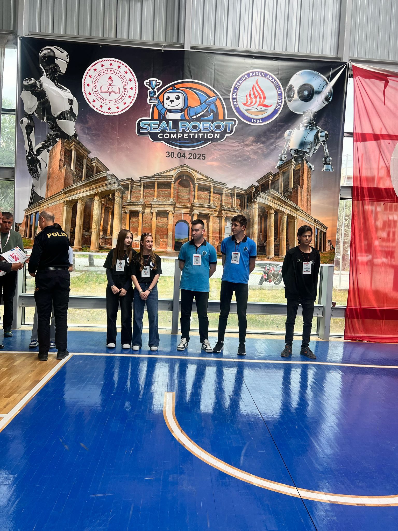 Ödüller Sahi̇pleri̇ni̇ Buldu (7)