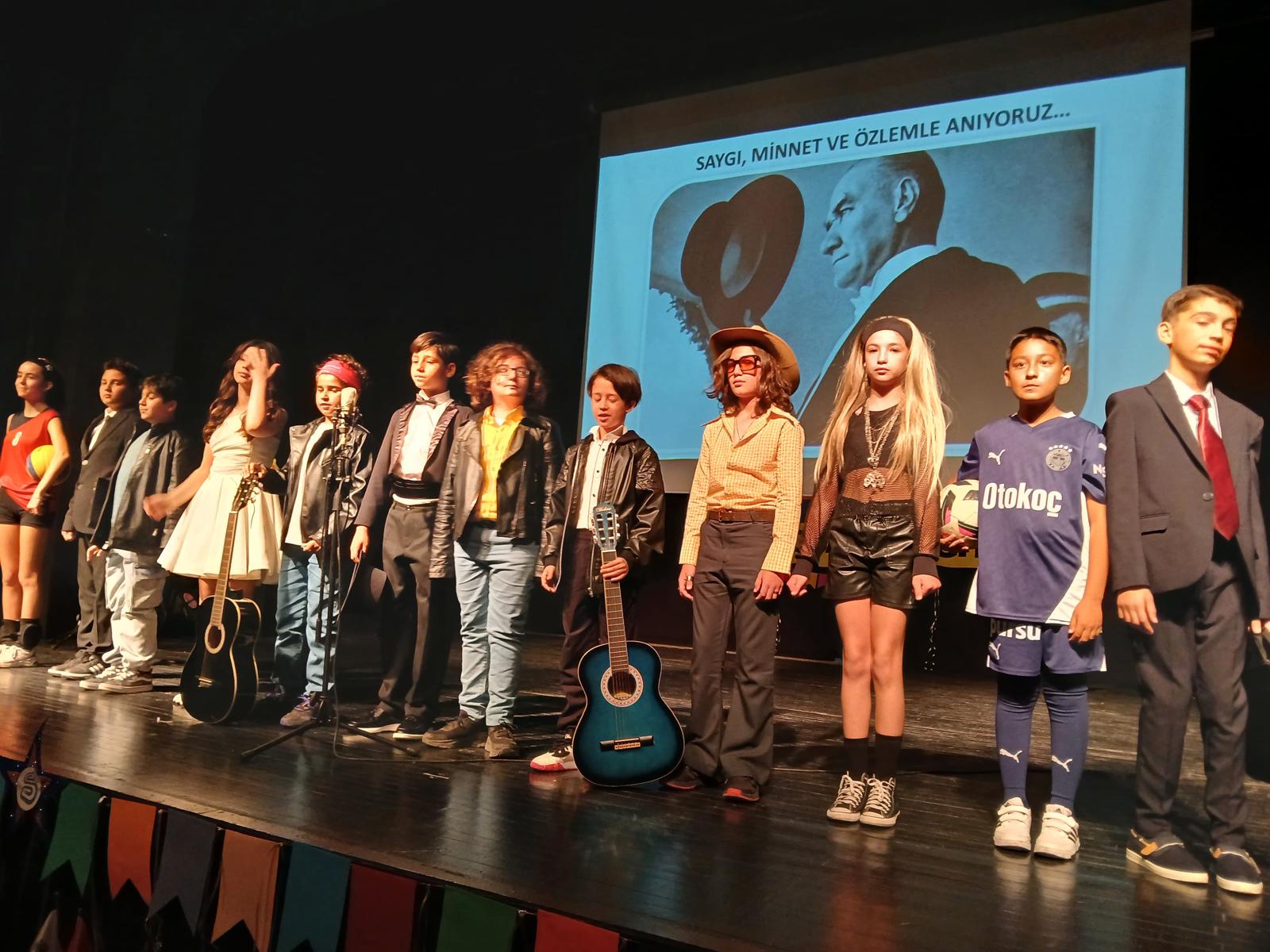 Yabanci Di̇ller (3)