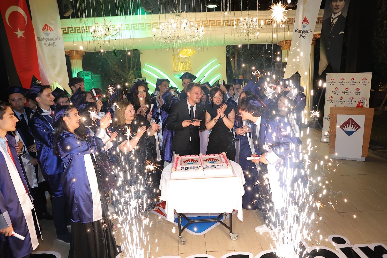 Mezuni̇yet (6)