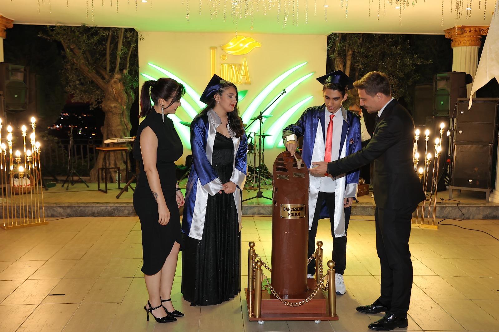 Mezuni̇yet (9)