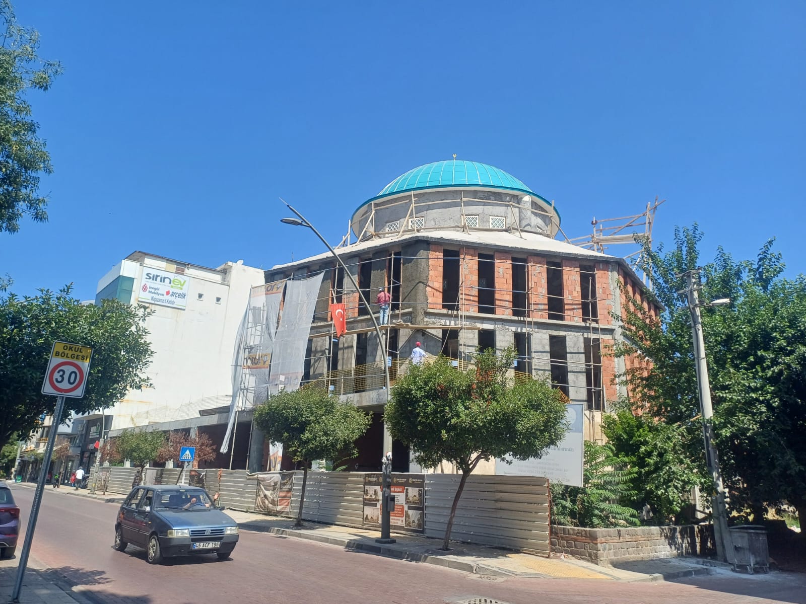 23F95772 967C 4Ea2 A4F4 8Eeb77B67D73