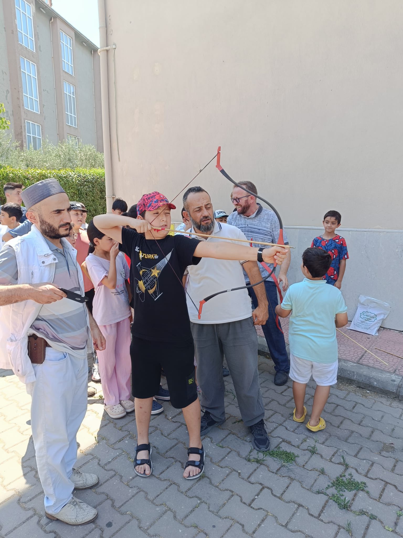 523799600 1351410799896900 1921710810583027650 N