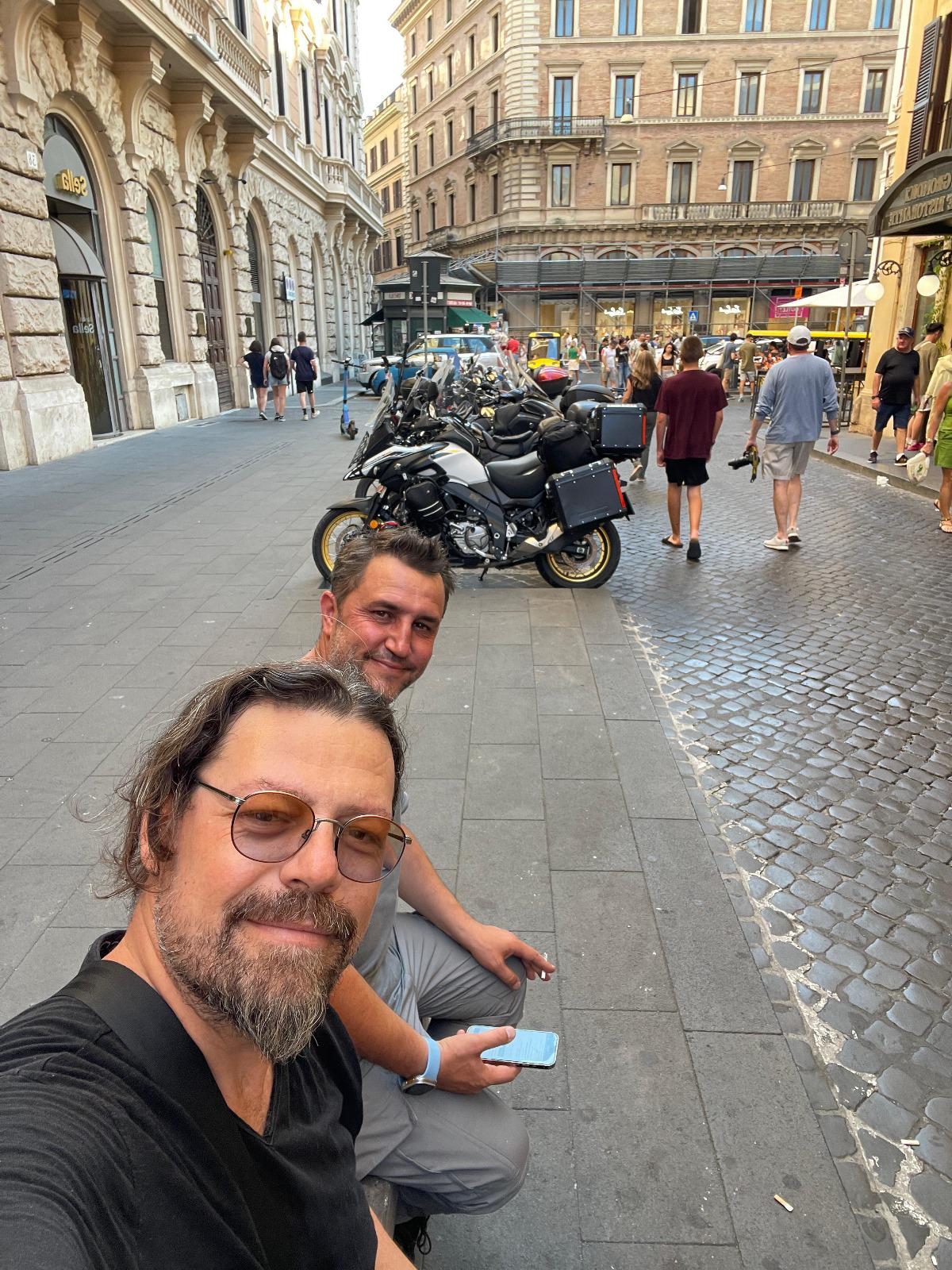 6598E34C 36E3 4D5F A57C 7Ba9A96E765F