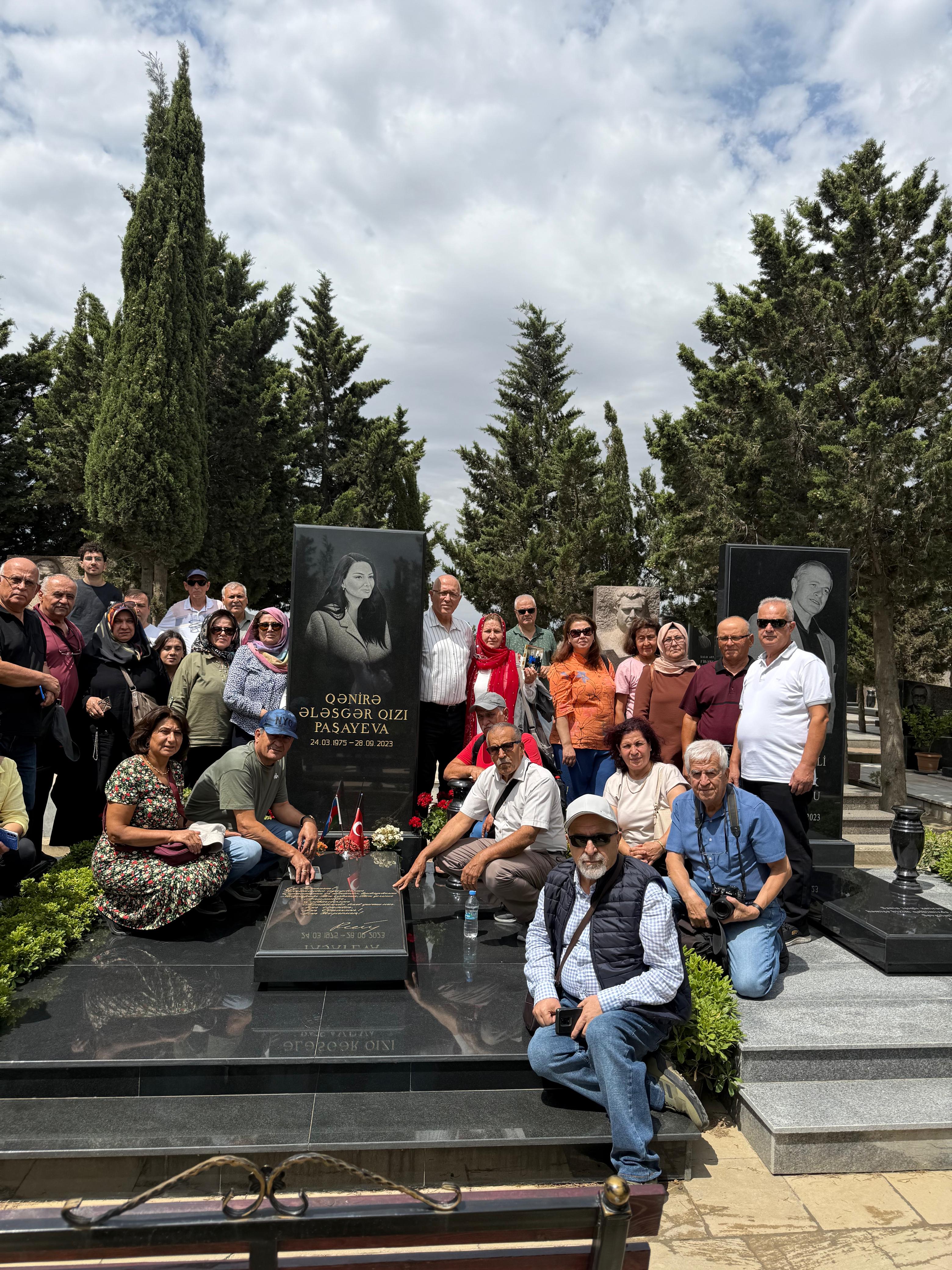 713Dacf7 Bb3B 4F98 9210 1966E3F08D51