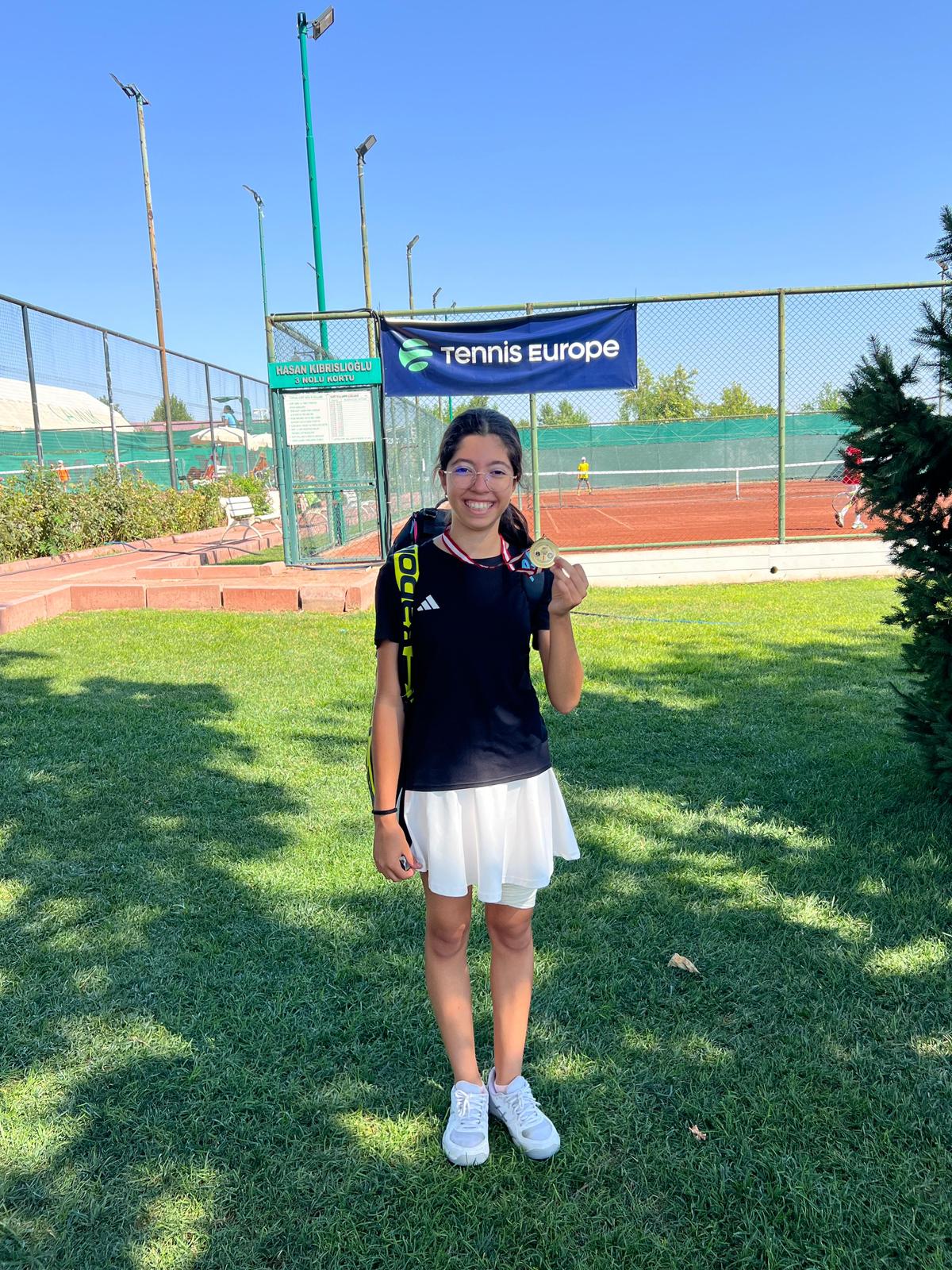 Cd1Bf4A4 8A39 4171 859E E1E104C83Aae