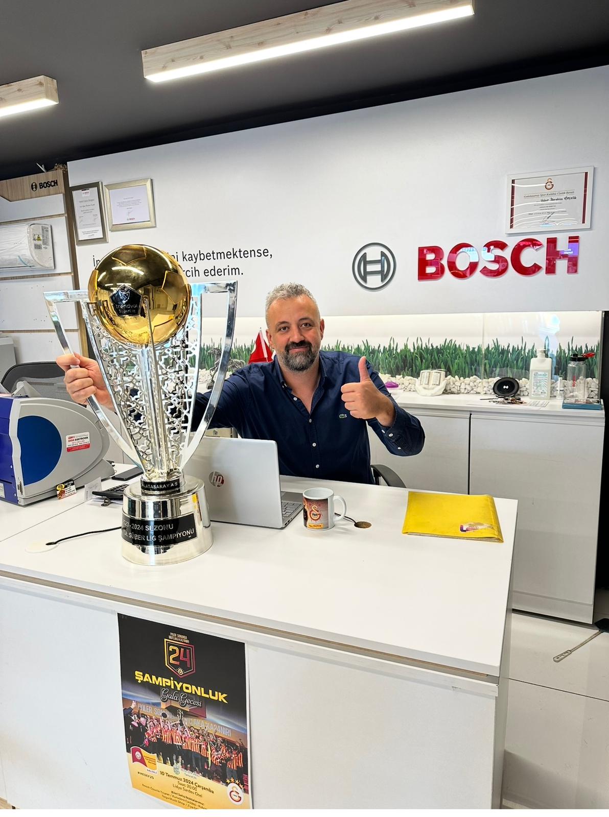 D8278F79 Daba 413F Be0A 9D94A65Ea1B0-1