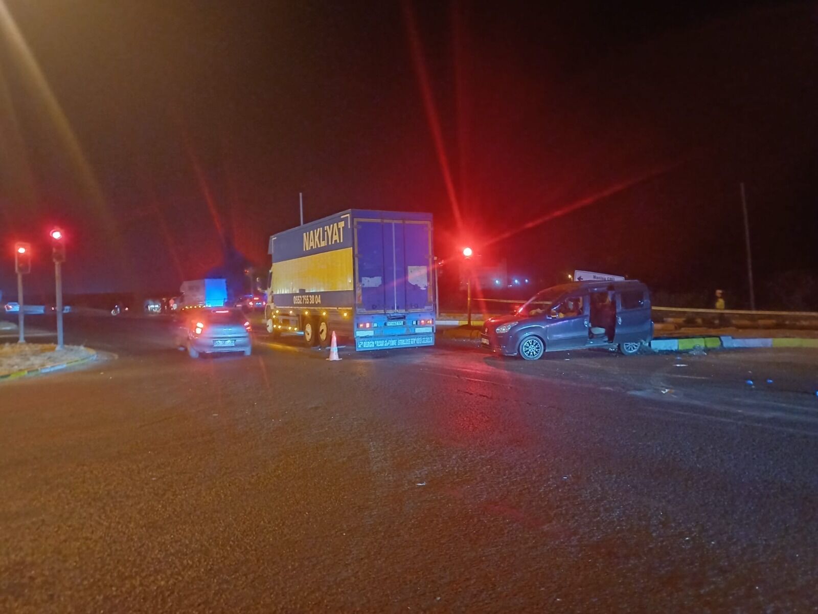 39B995A8 1101 4F51 91F3 432F0C63Ed7B