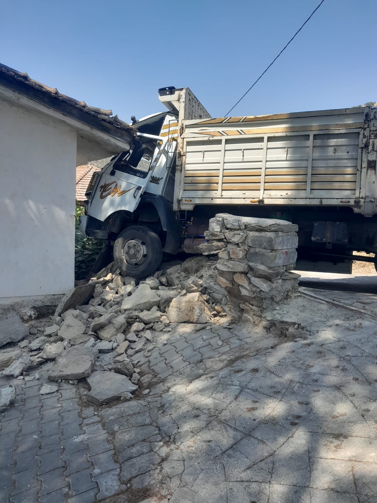 69Bac64C 3717 44C3 B1Af 0A56D7Fb208D