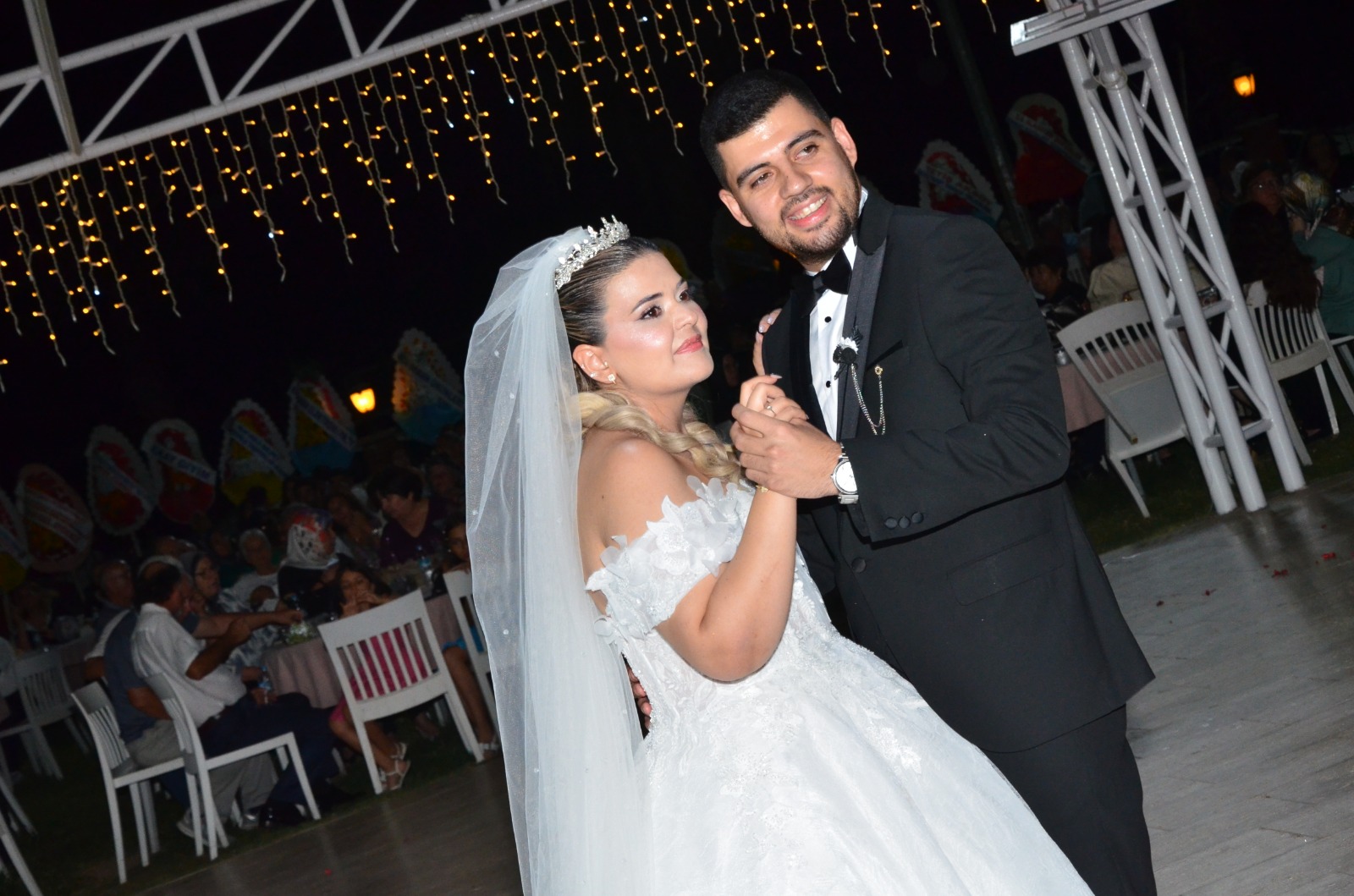 6Ddca3D5 A92A 4279 A006 6E2Bd1C886C3