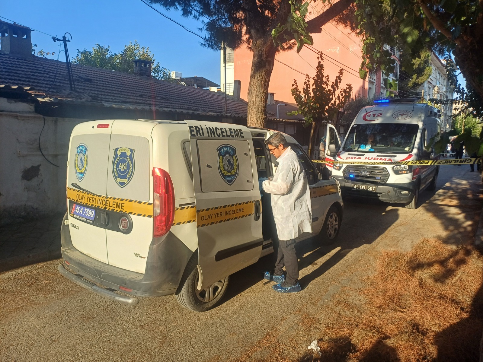 7D005807 E5D2 44F9 9Afd F49D5B6379Fe