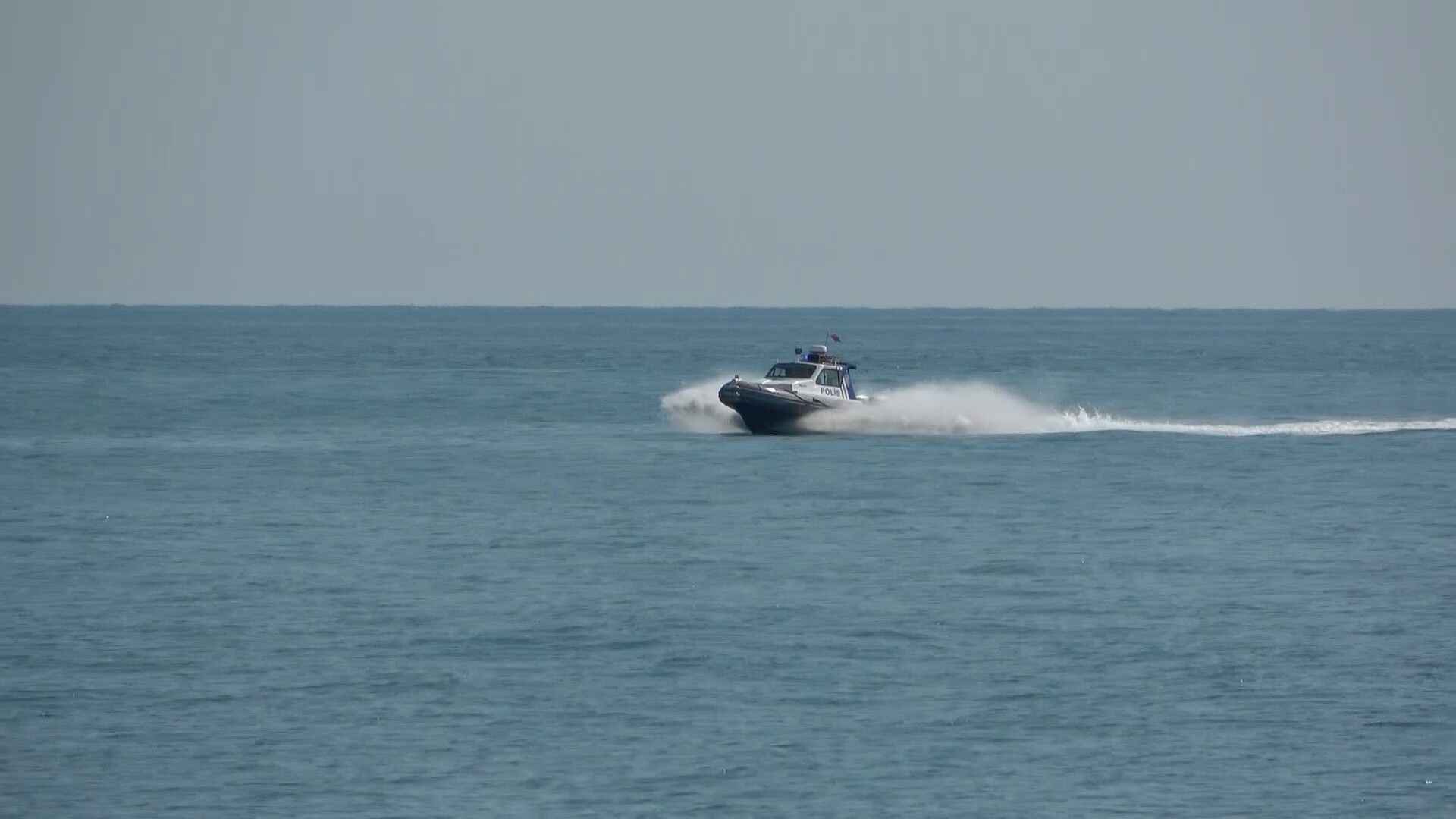 A W519860 05