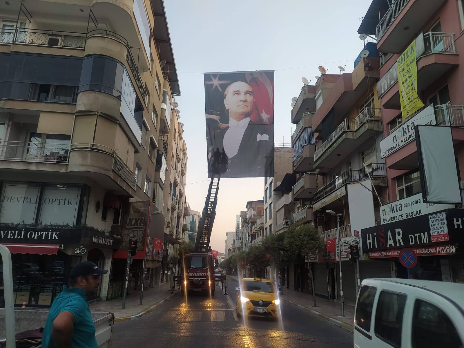 Cadde Ve Sokak (2)