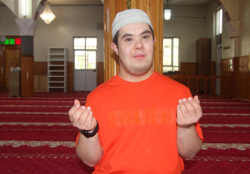 Cami Aşığı Genç (7)